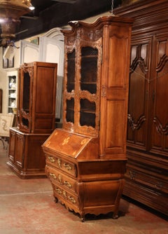 18th Century French Louis XV Walnut Secretary Bookcase from Bordeaux
