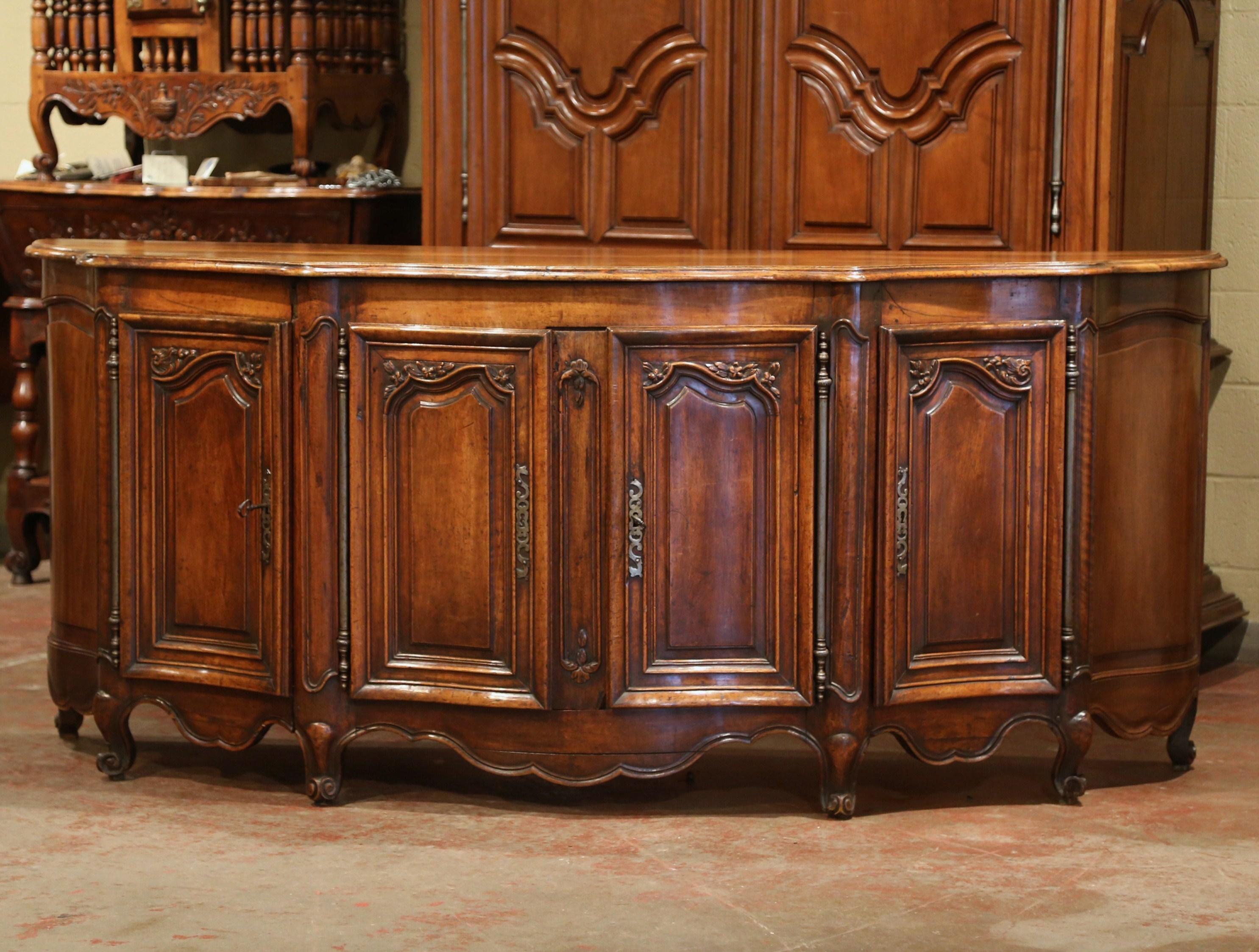 18th Century French Louis XV Carved Walnut Four-Door Serpentine Buffet Enfilade 1