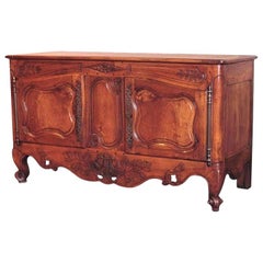 Antique 18th Century French Louis XV Carved Walnut Two-Door Buffet from Provence