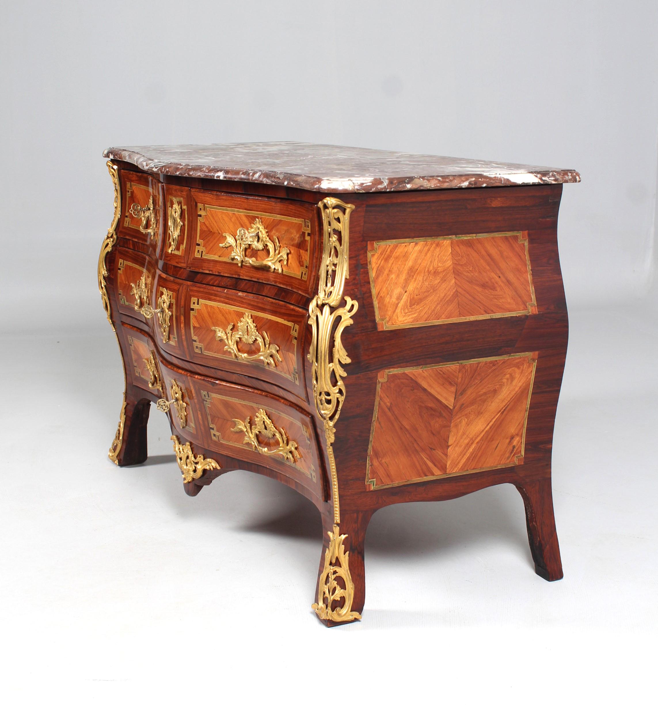 18th Century French Louis XV Chest, Rosewood, Ormolu, Stamped N.PETIT, c. 1765 3