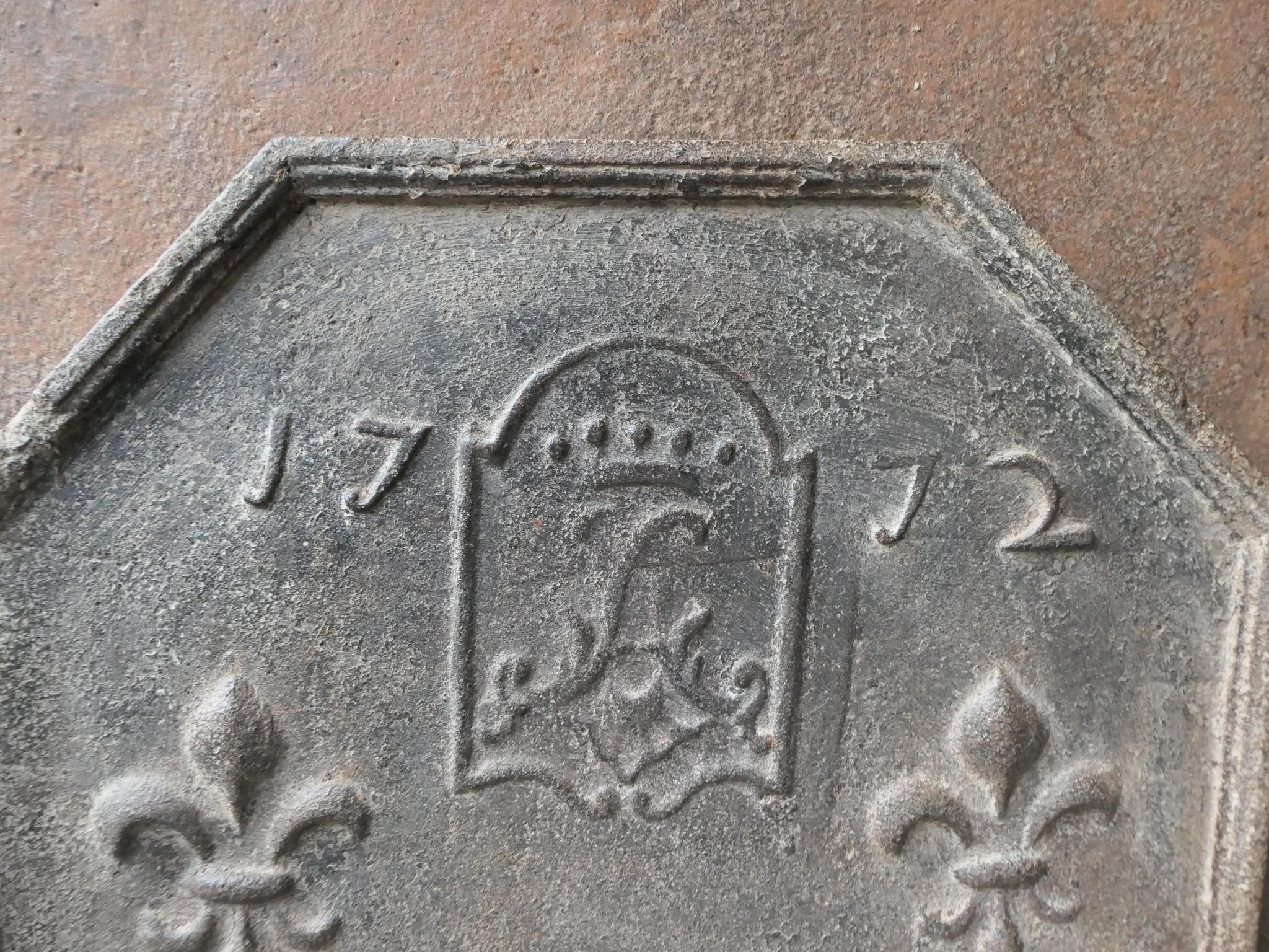 Cast 18th Century French Louis XV 'Coat of Arms' Fireback / Backsplash For Sale