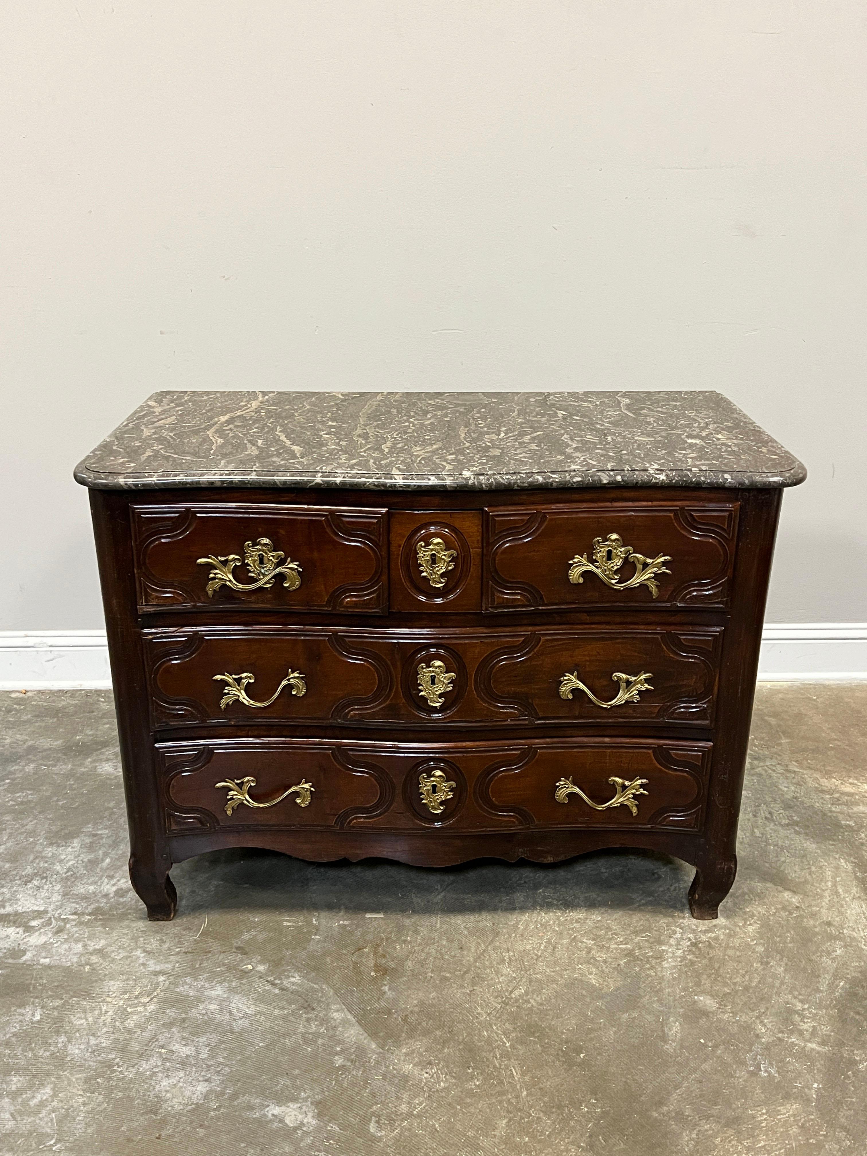 18th Century French Louis XV Commode With Marble Top In Good Condition For Sale In Houston, US