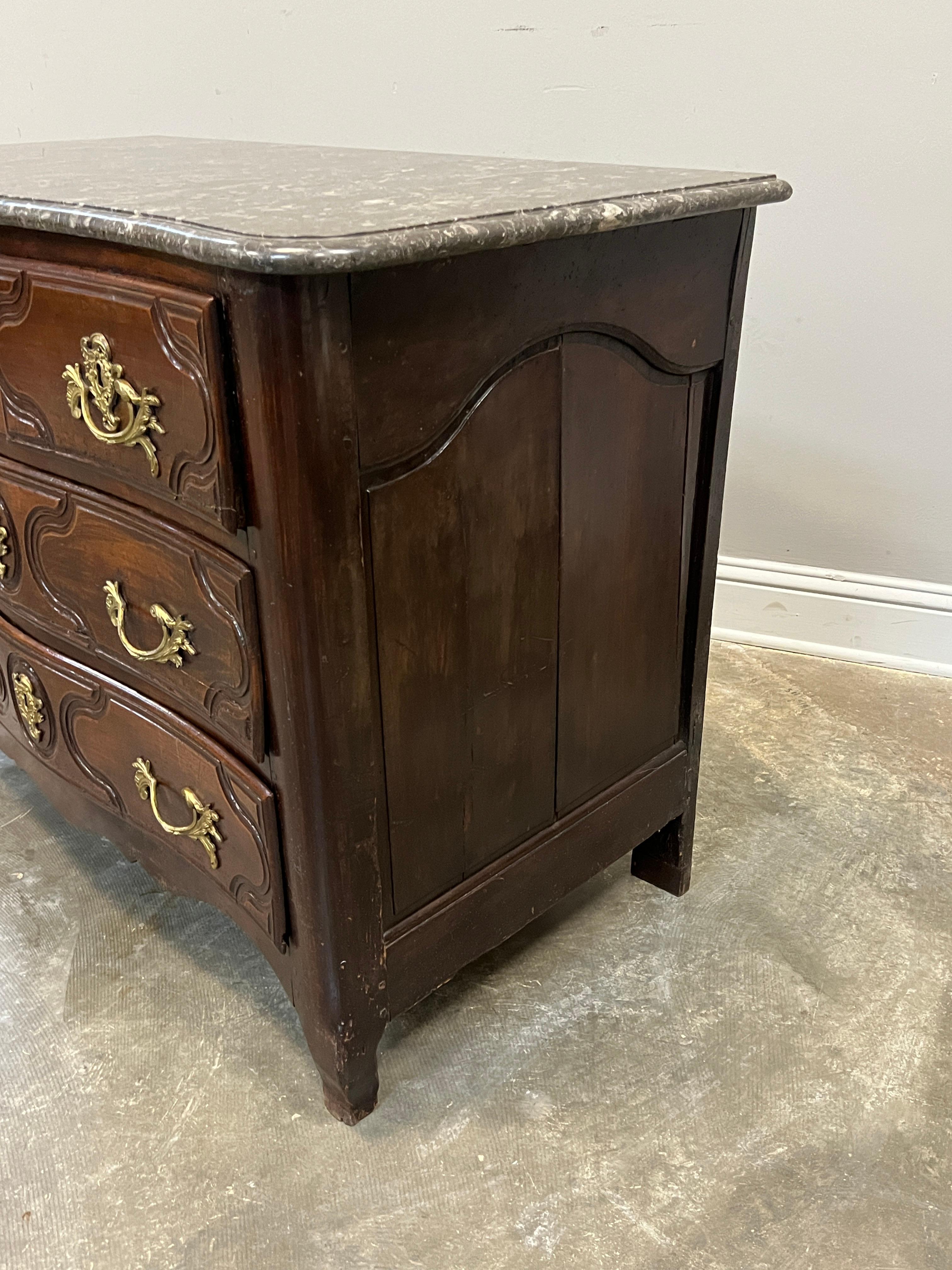 18th Century French Louis XV Commode With Marble Top For Sale 1