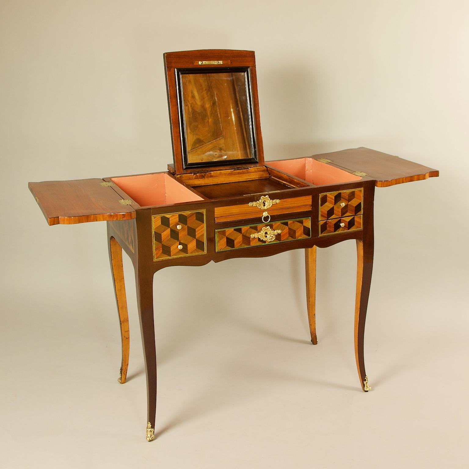 Mid-18th Century 18th Century French Louis XV Cube Pattern Marquetry Dressing Table or Coiffeuse