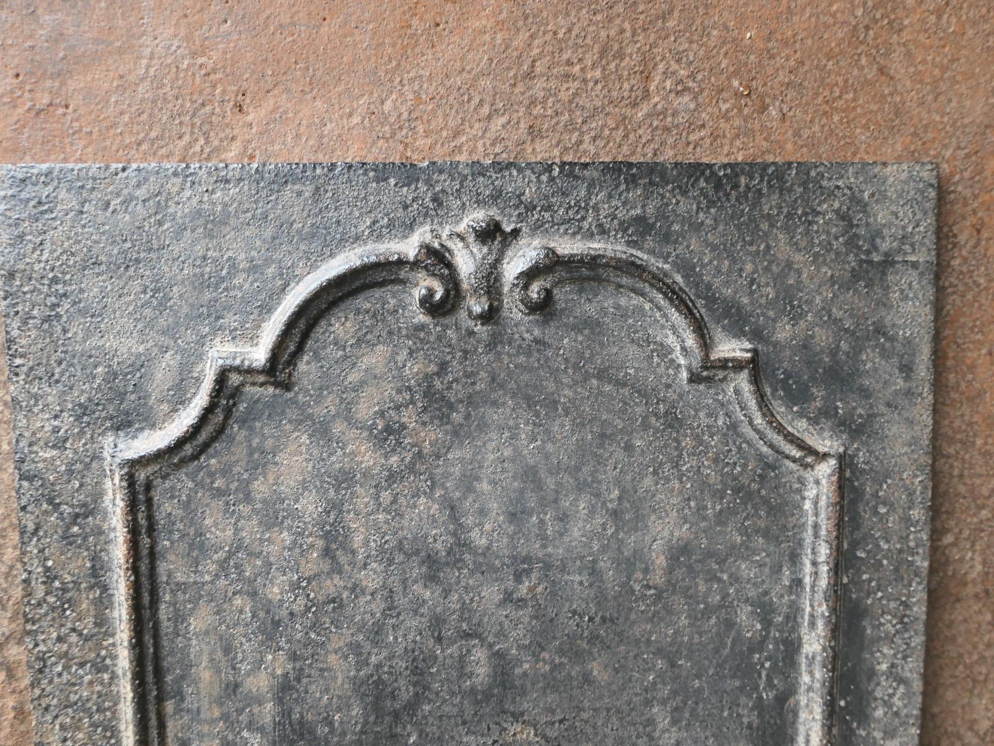 18th Century French Louis XV Fireback siglo XVIII y antes