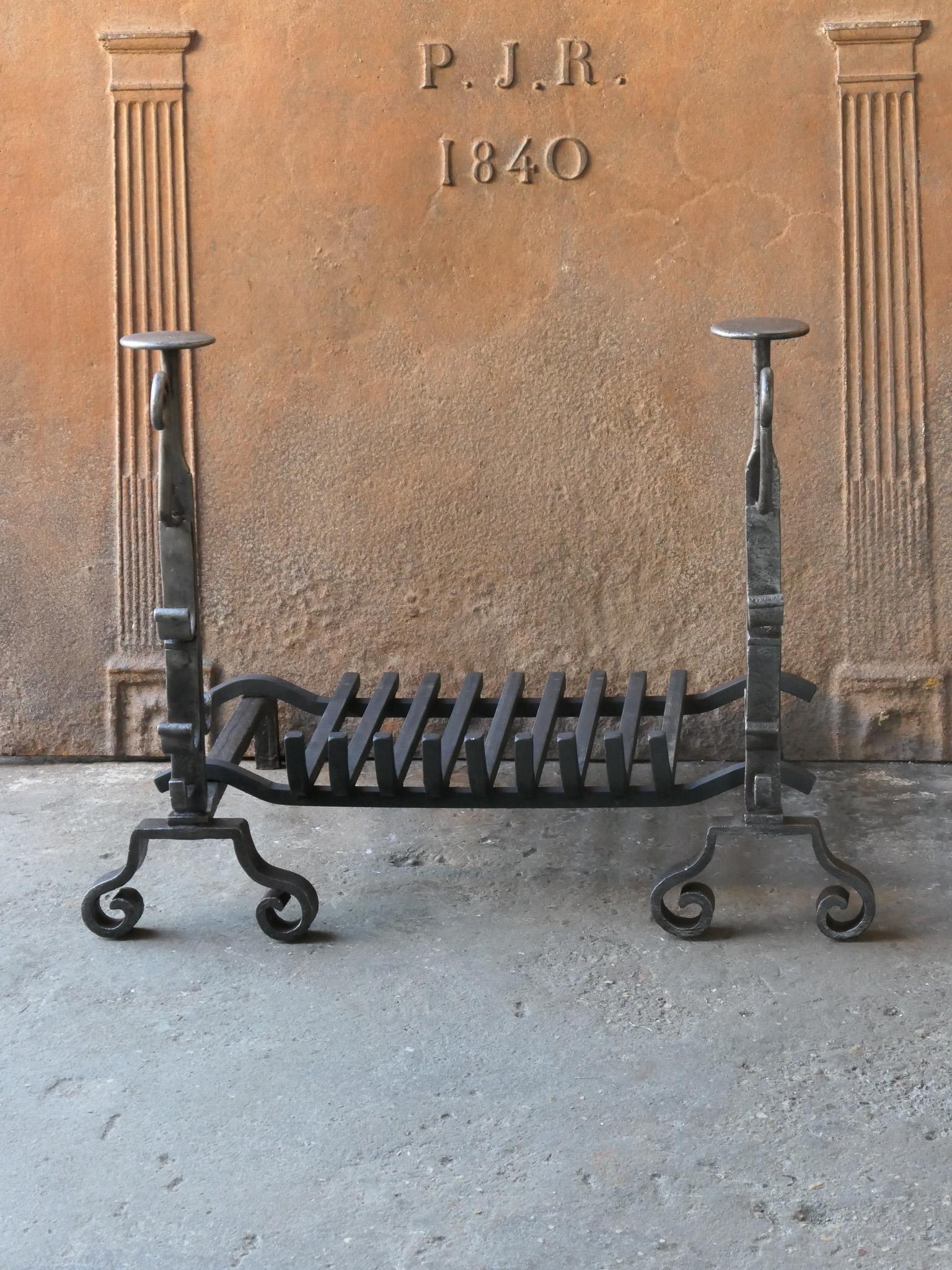 Forged 18th Century French Louis XV Fireplace Log Grate For Sale