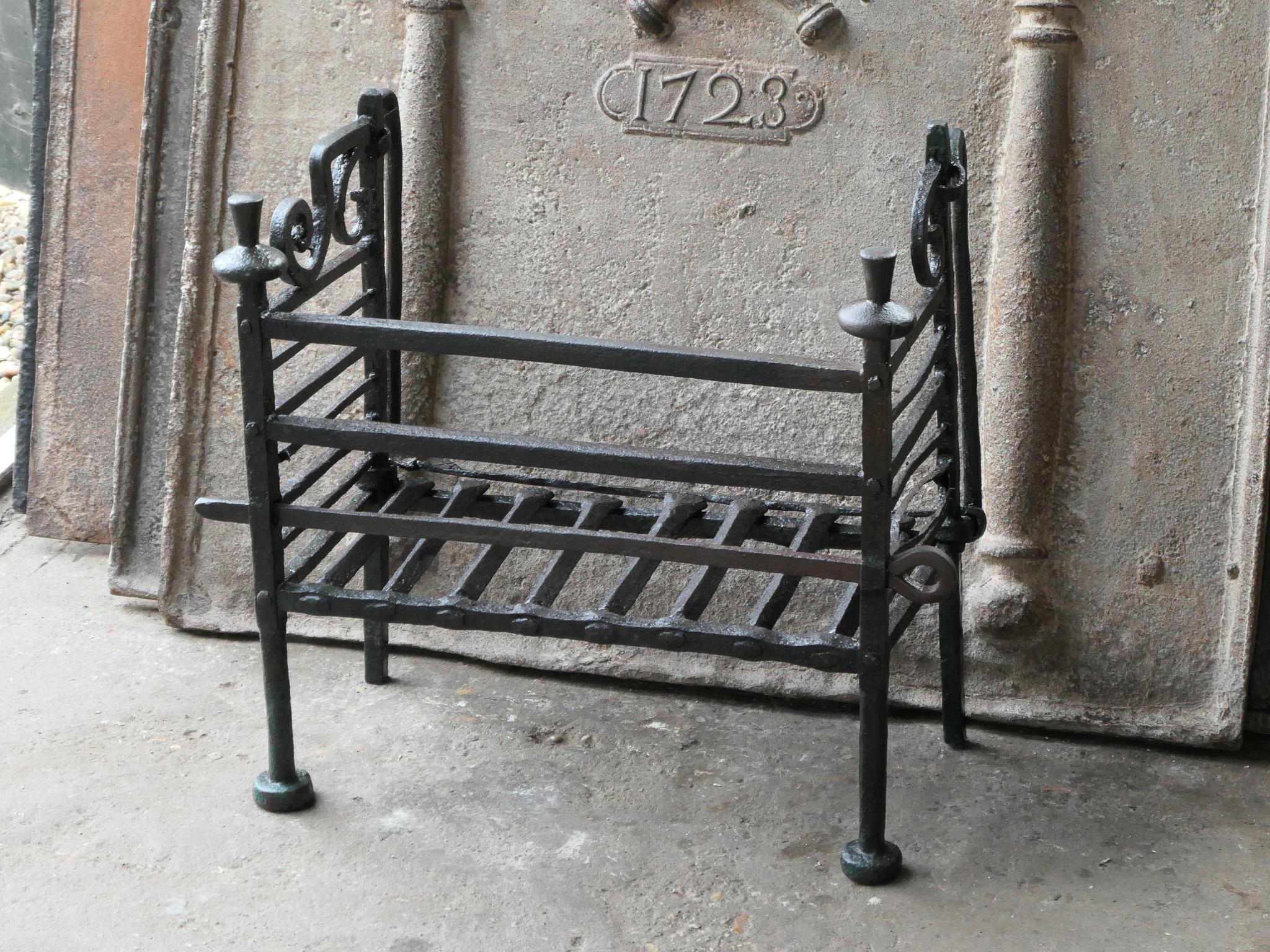 18th Century French Louis XV Fireplace Log Grate 1