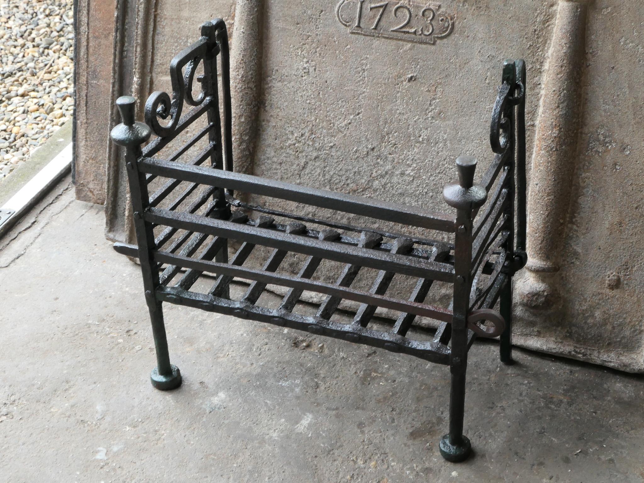18th Century French Louis XV Fireplace Log Grate 2