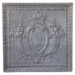 Französische Louis XV.-Kaminsims „Früchte des Sommers“ aus dem 18. Jahrhundert