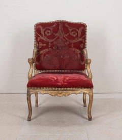 18th Century French Louis XV Giltwood Fauteuil