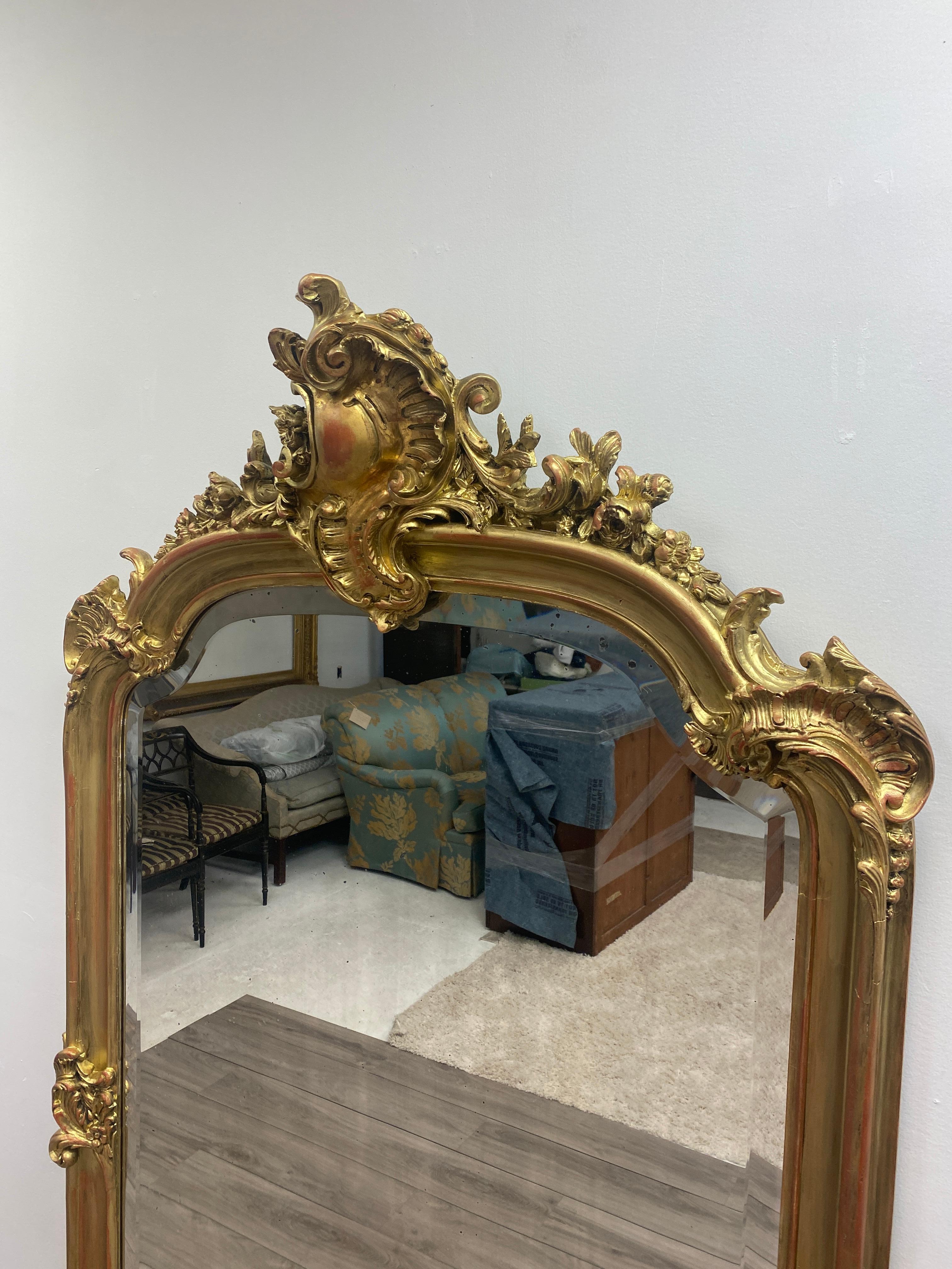 18th Century French Louis XV Giltwood Mirror 6
