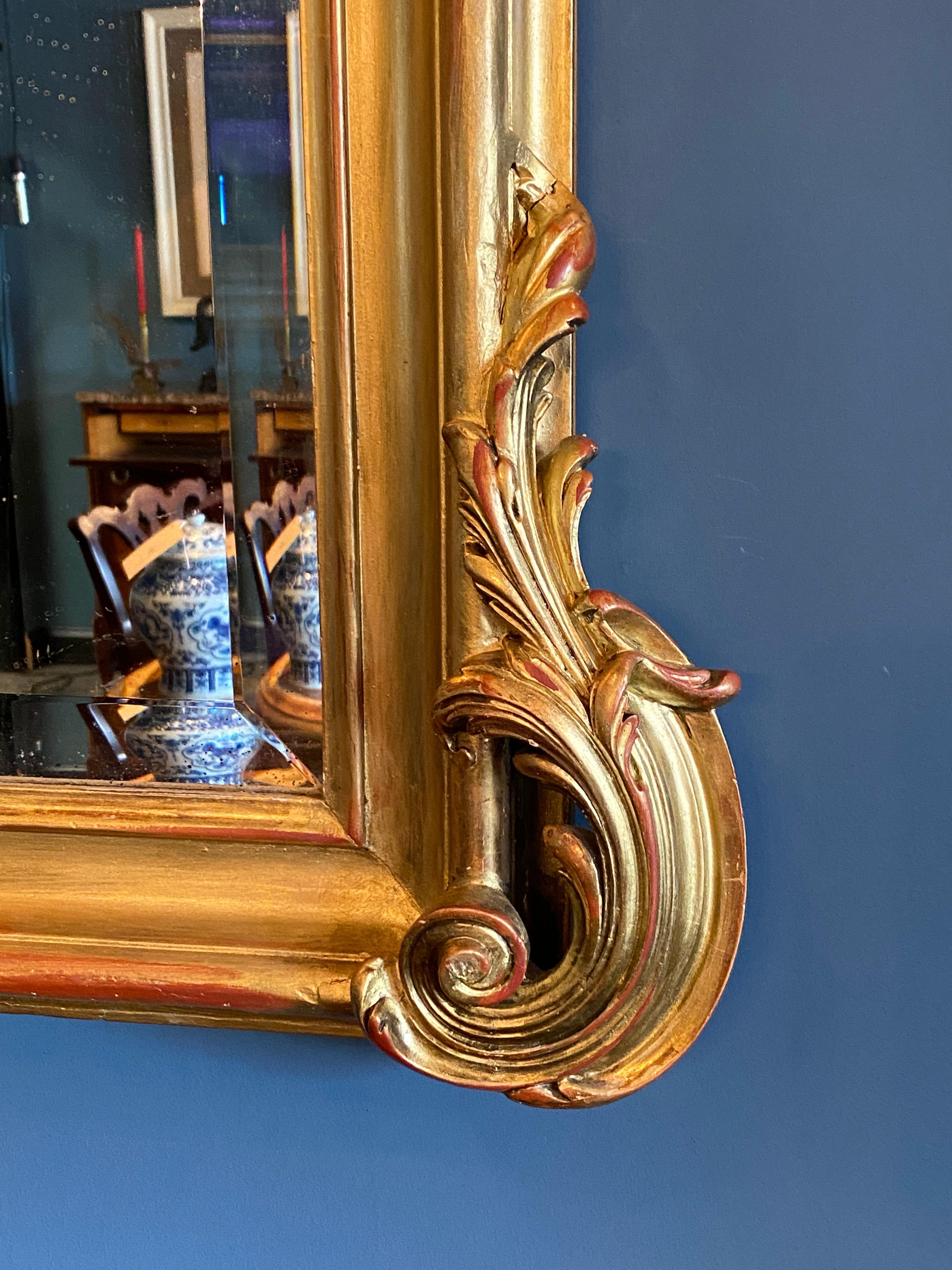 Mid-18th Century 18th Century French Louis XV Giltwood Mirror