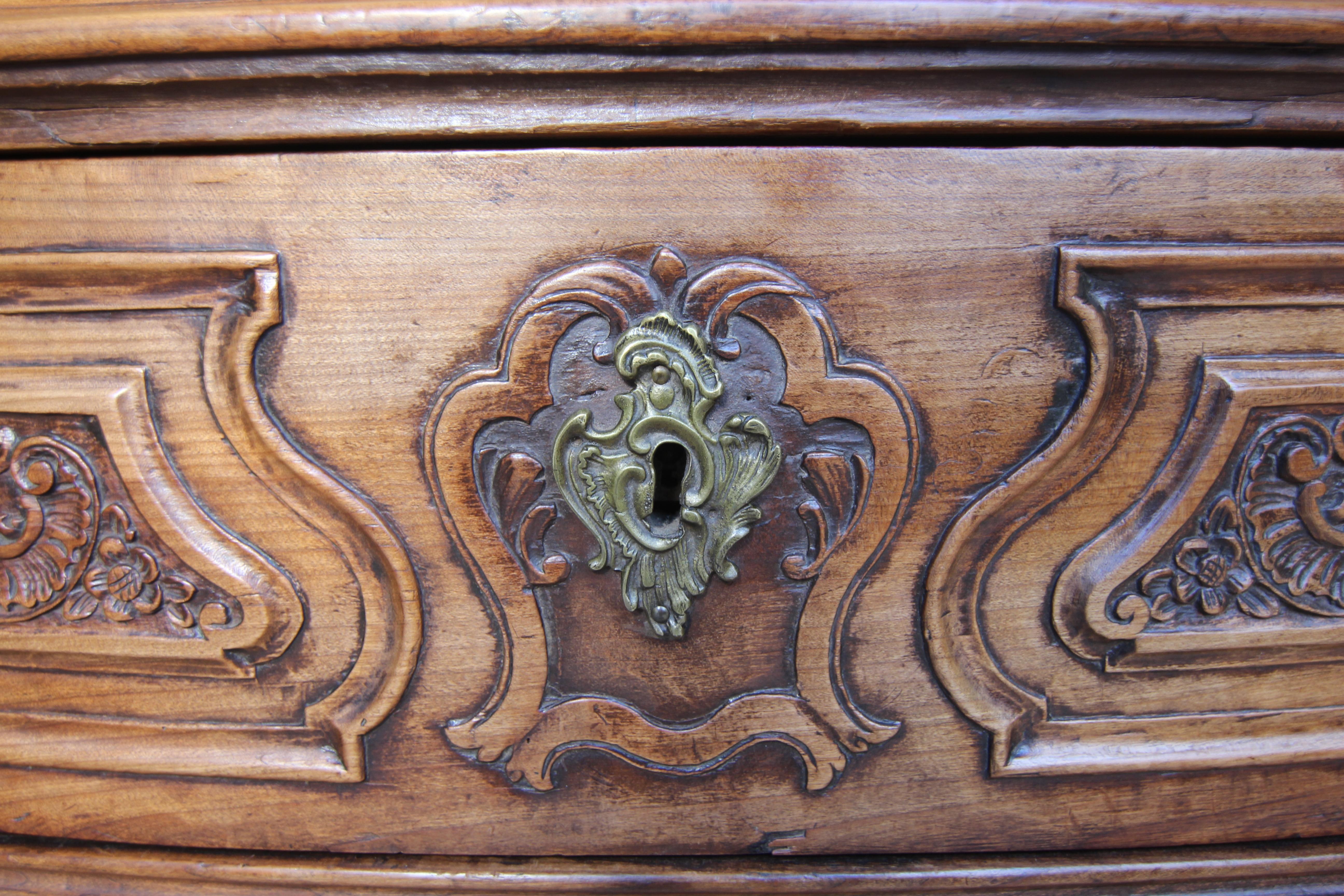 18th Century French Louis XV Hand Carved Cherrywood Serpentine Chest of Drawers 9