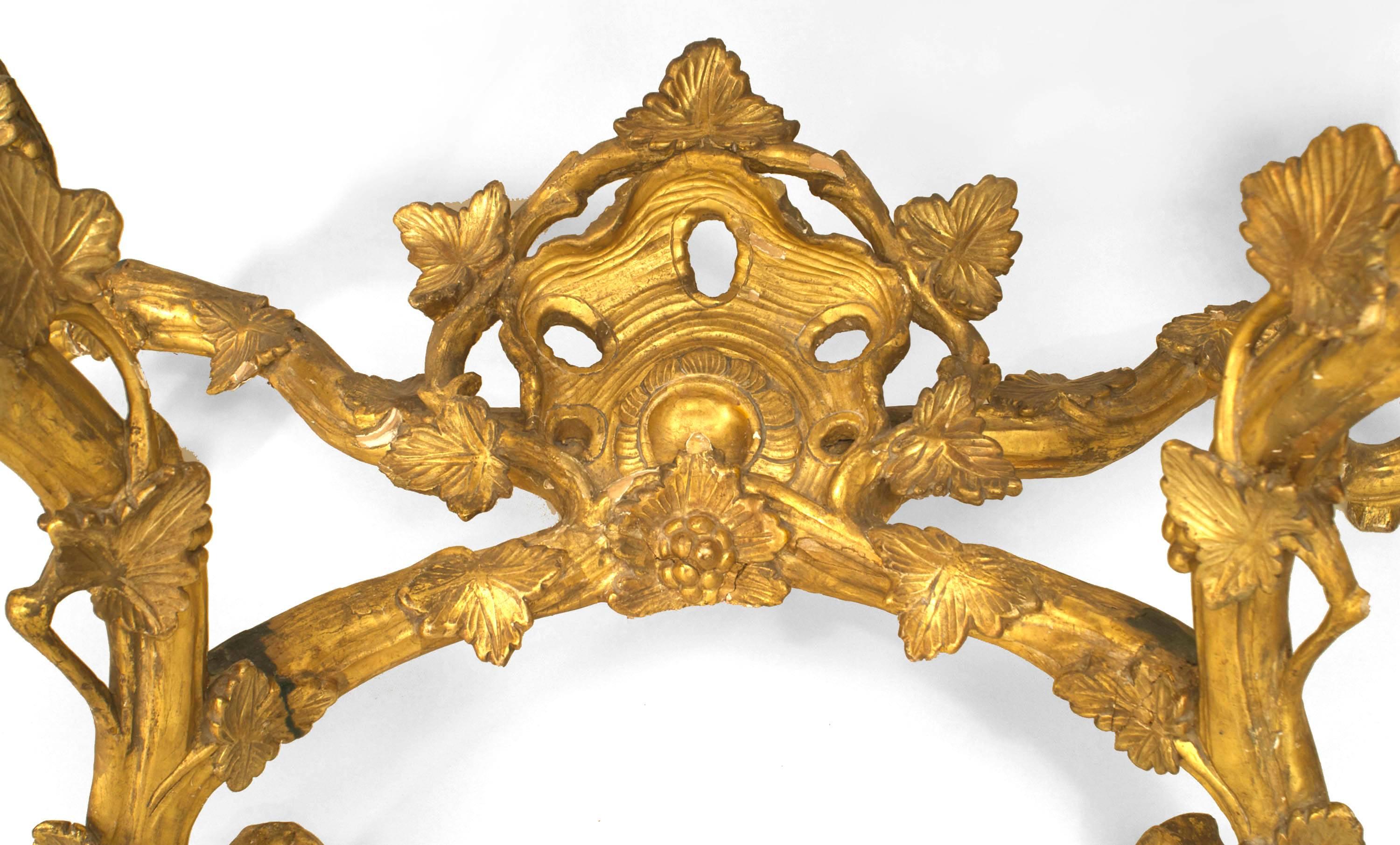 French Louis XV Gilt Floral Console Table In Good Condition For Sale In New York, NY