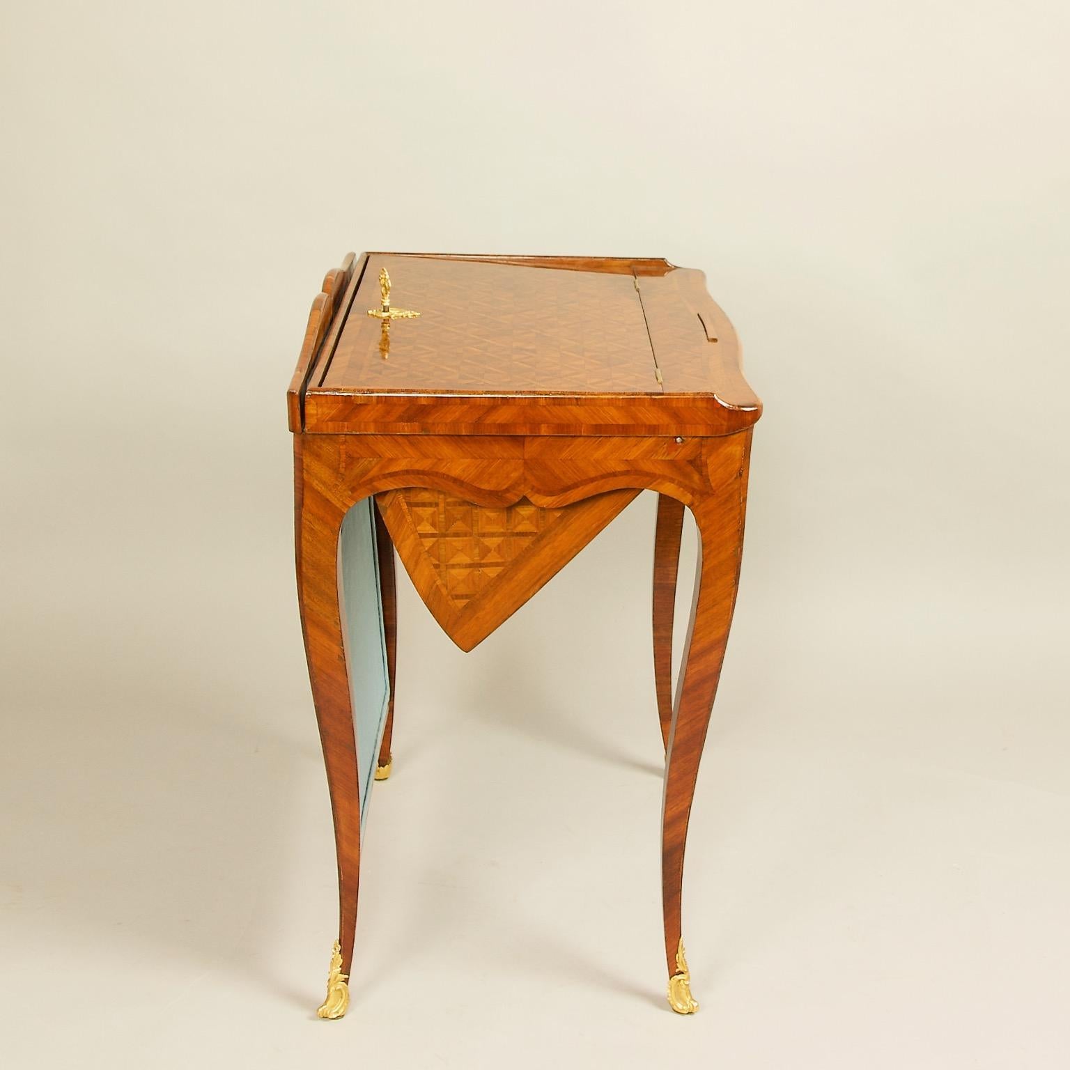 18th Century French Louis XV Marquetry Mechanical Table, 