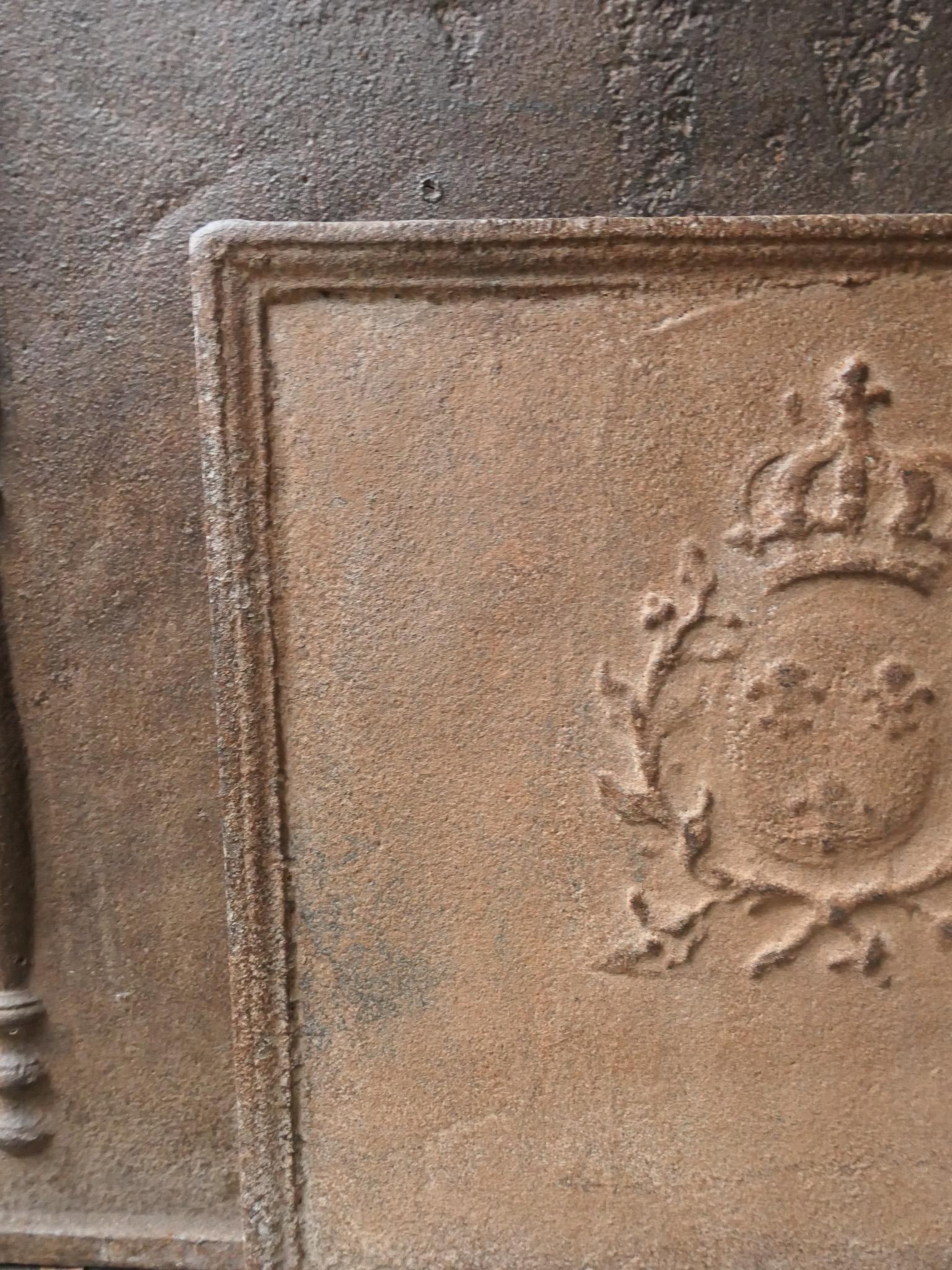 18th Century French Louis XV Period 'Arms of France' Fireback / Backsplash For Sale 4