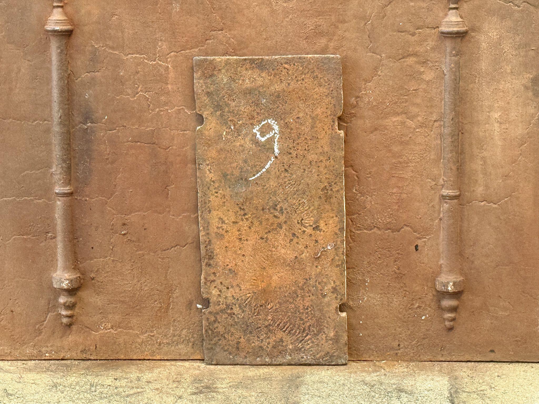 18th Century French Louis XV Period Fireback / Backsplash For Sale 3