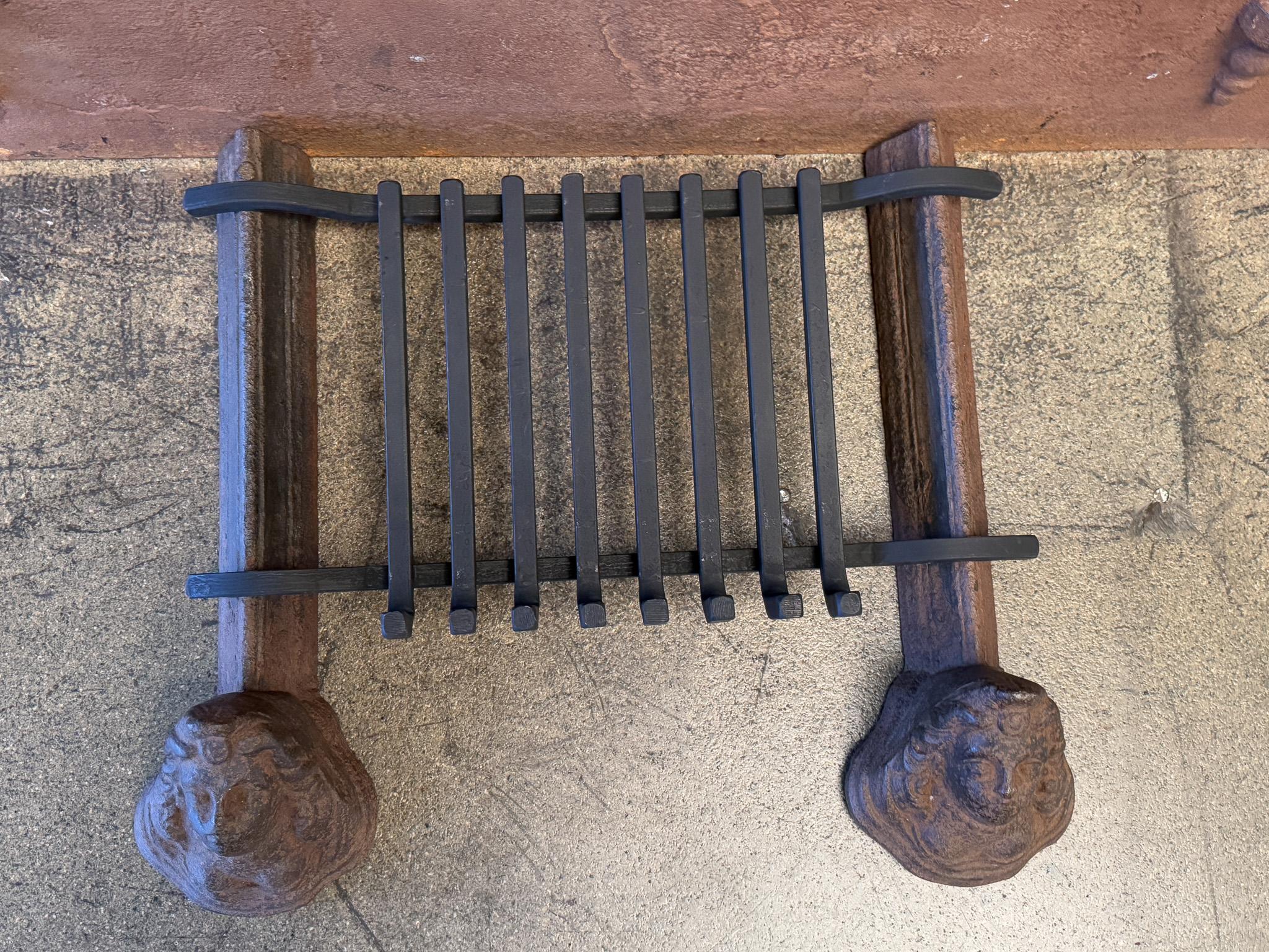 18. Jahrhundert Französisch Louis XV Periode Kamin Rost oder Feuer-Korb im Angebot 6
