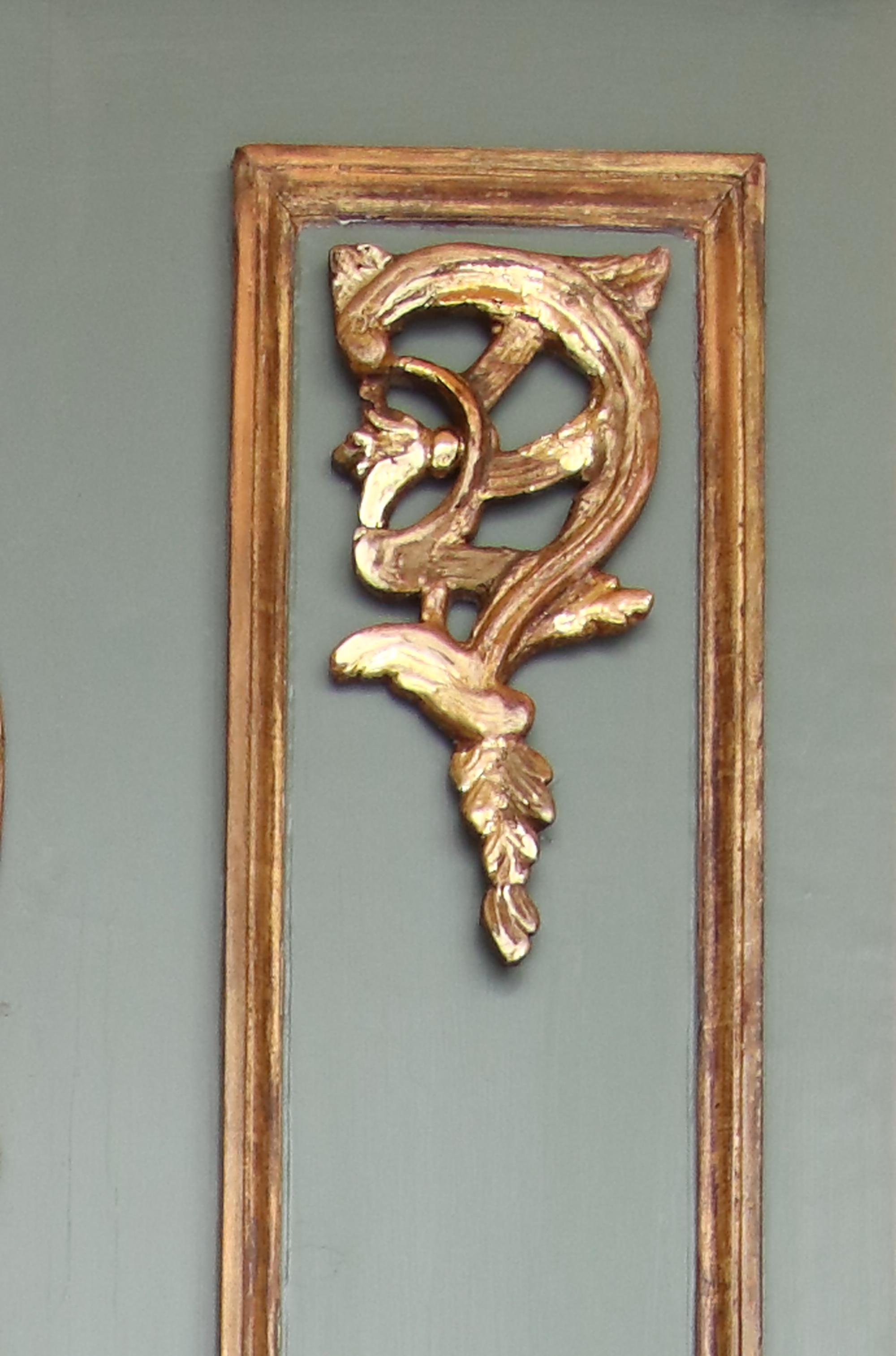 18th Century French Louis XV Period Flower Still Life Trumeau Wall Mirror For Sale 5