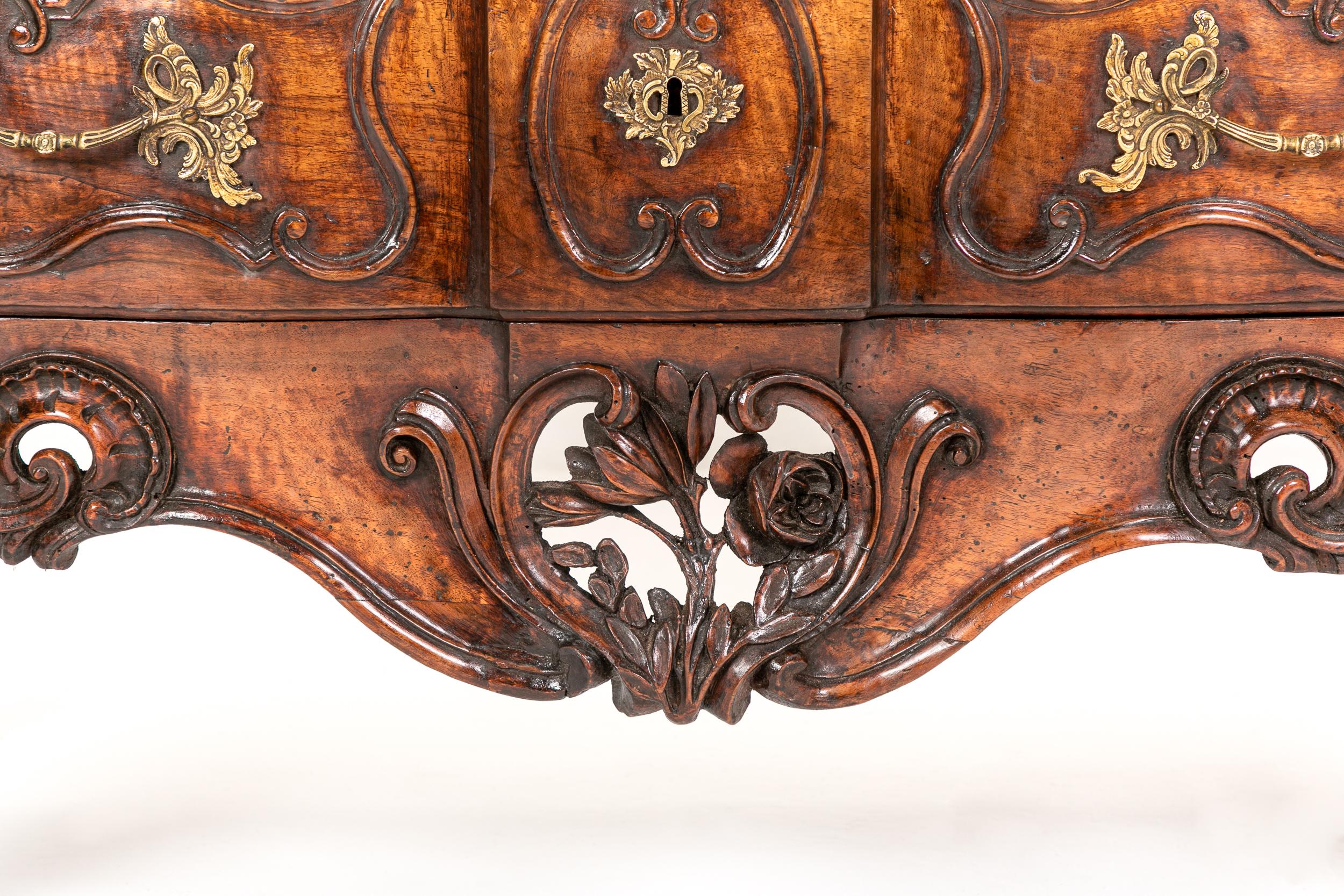 18th Century and Earlier 18th Century French Louis XV Period Walnut Commode For Sale