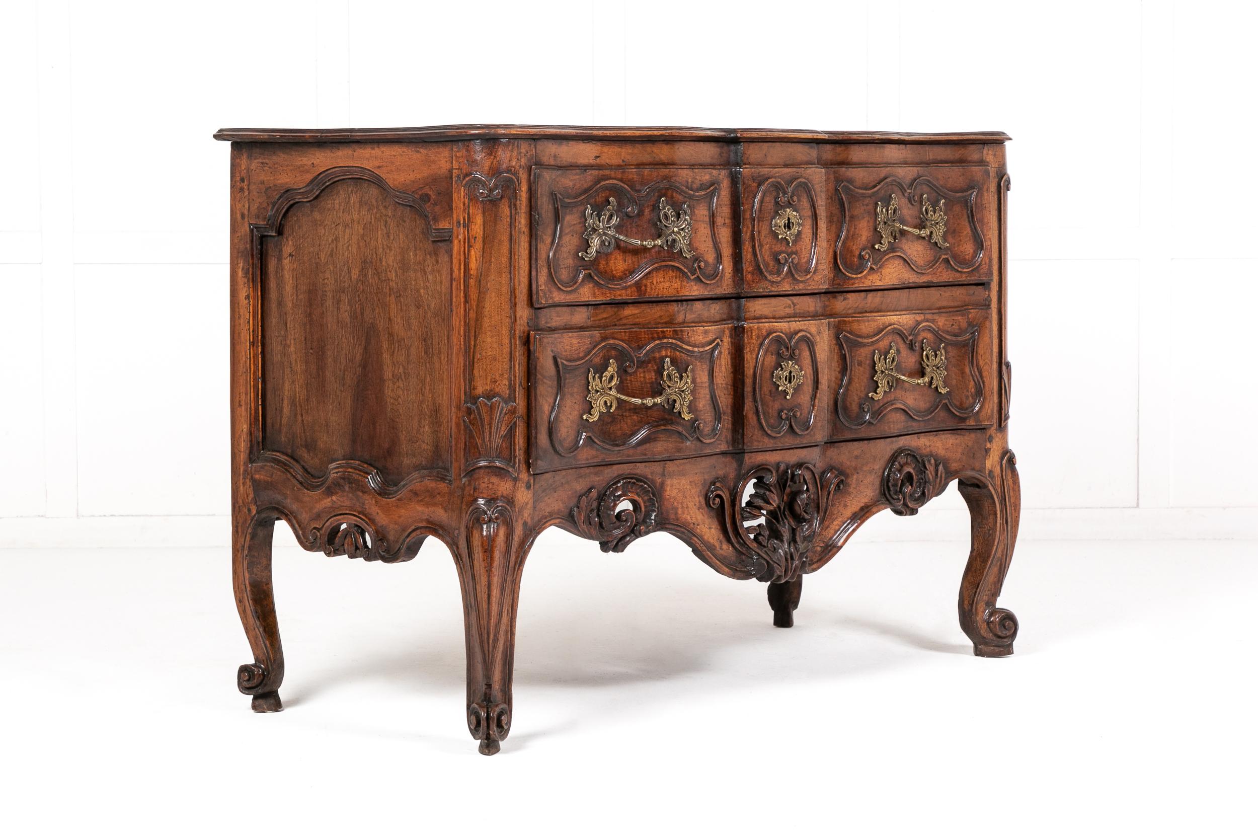 18th Century French Louis XV Period Walnut Commode For Sale 2