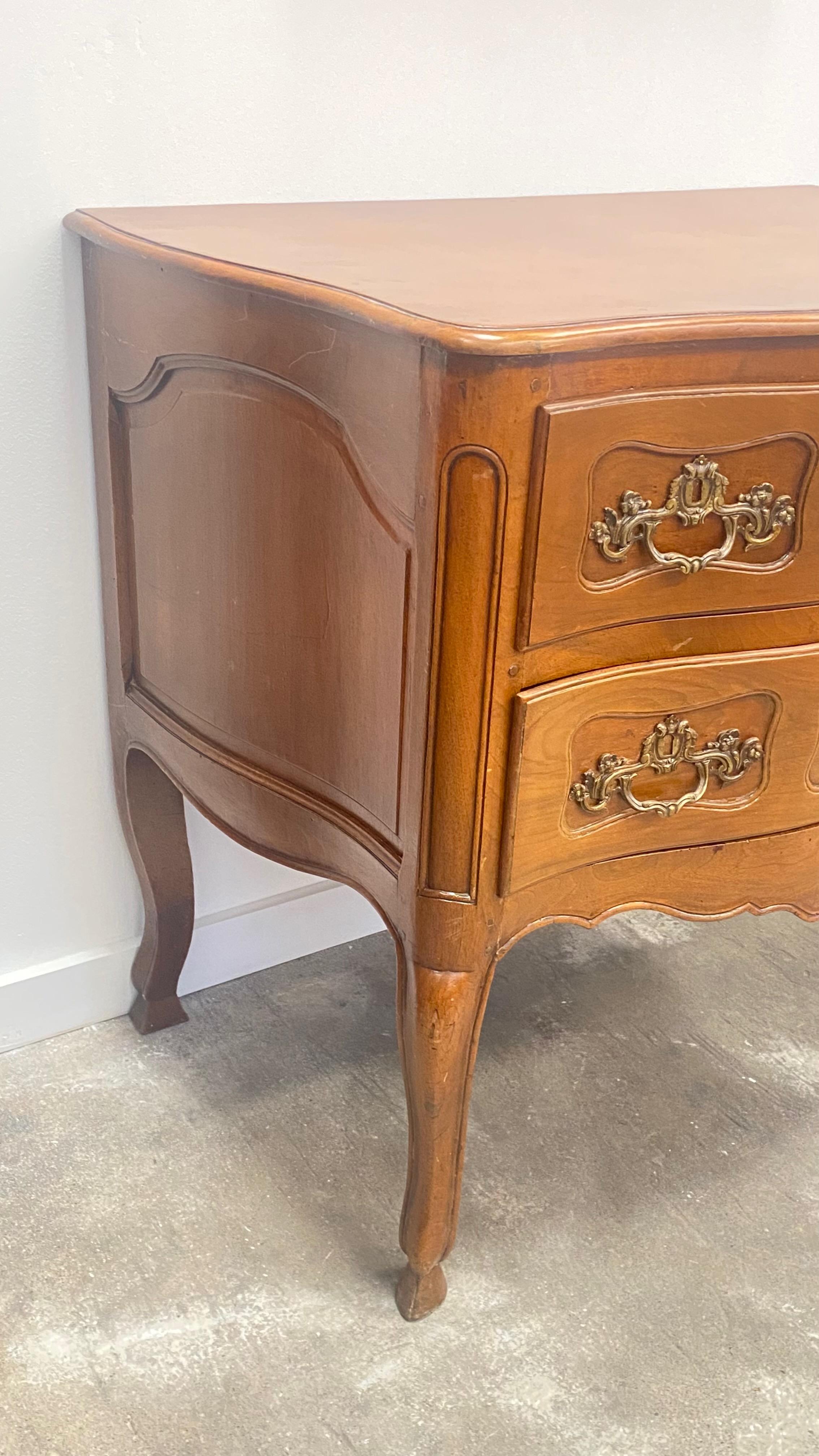 18th Century French Louis XV Period Walnut Two Drawer Commode For Sale 2