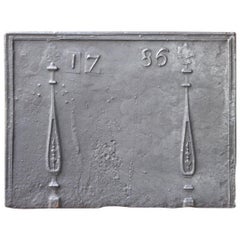 18th Century French Louis XV
Pillars with Fleurs De Lys
Fireback 18th Century French Louis XV
Pillars with Fleurs De Lys
Fireback