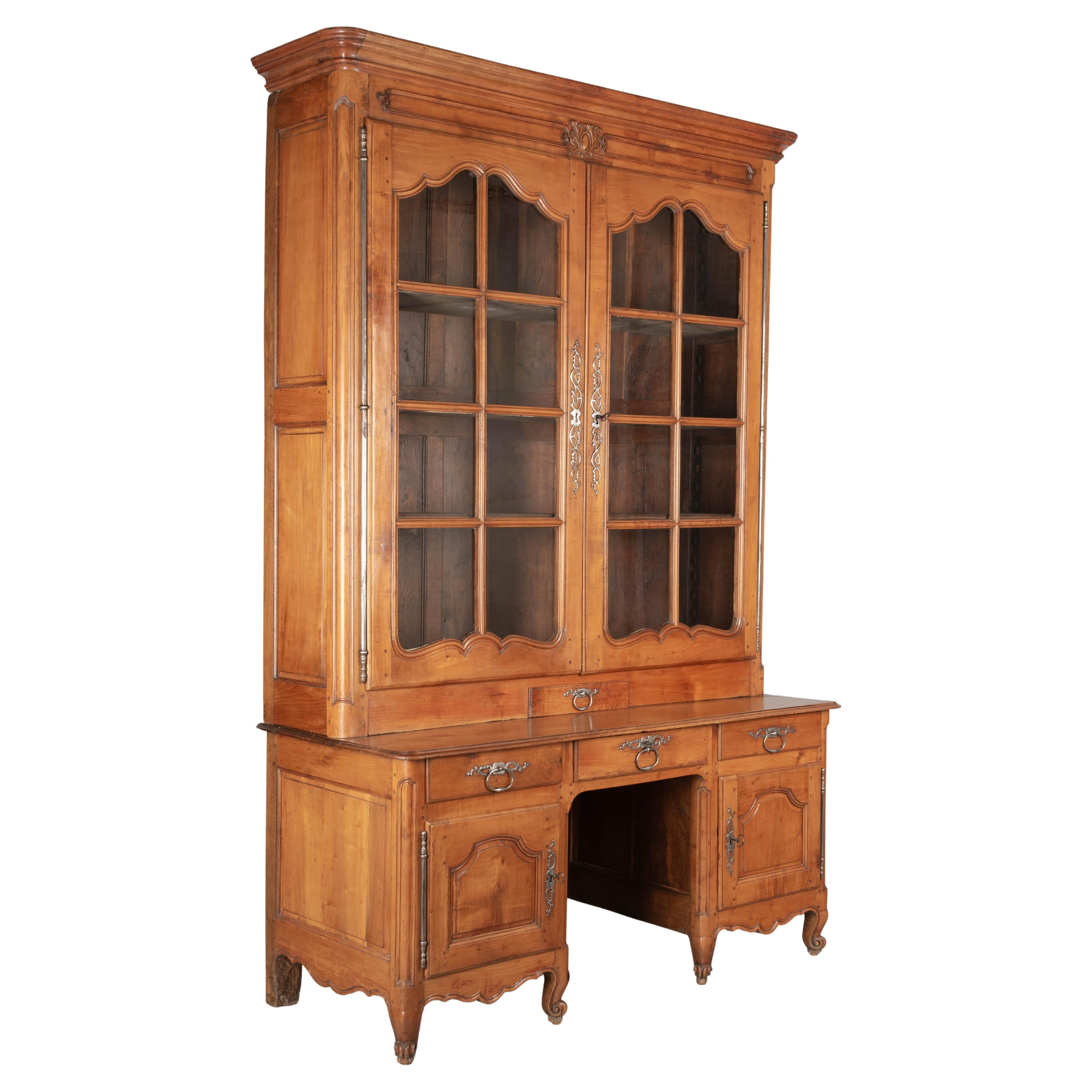 18th Century French Louis XV Secrétaire with Bibliothèque