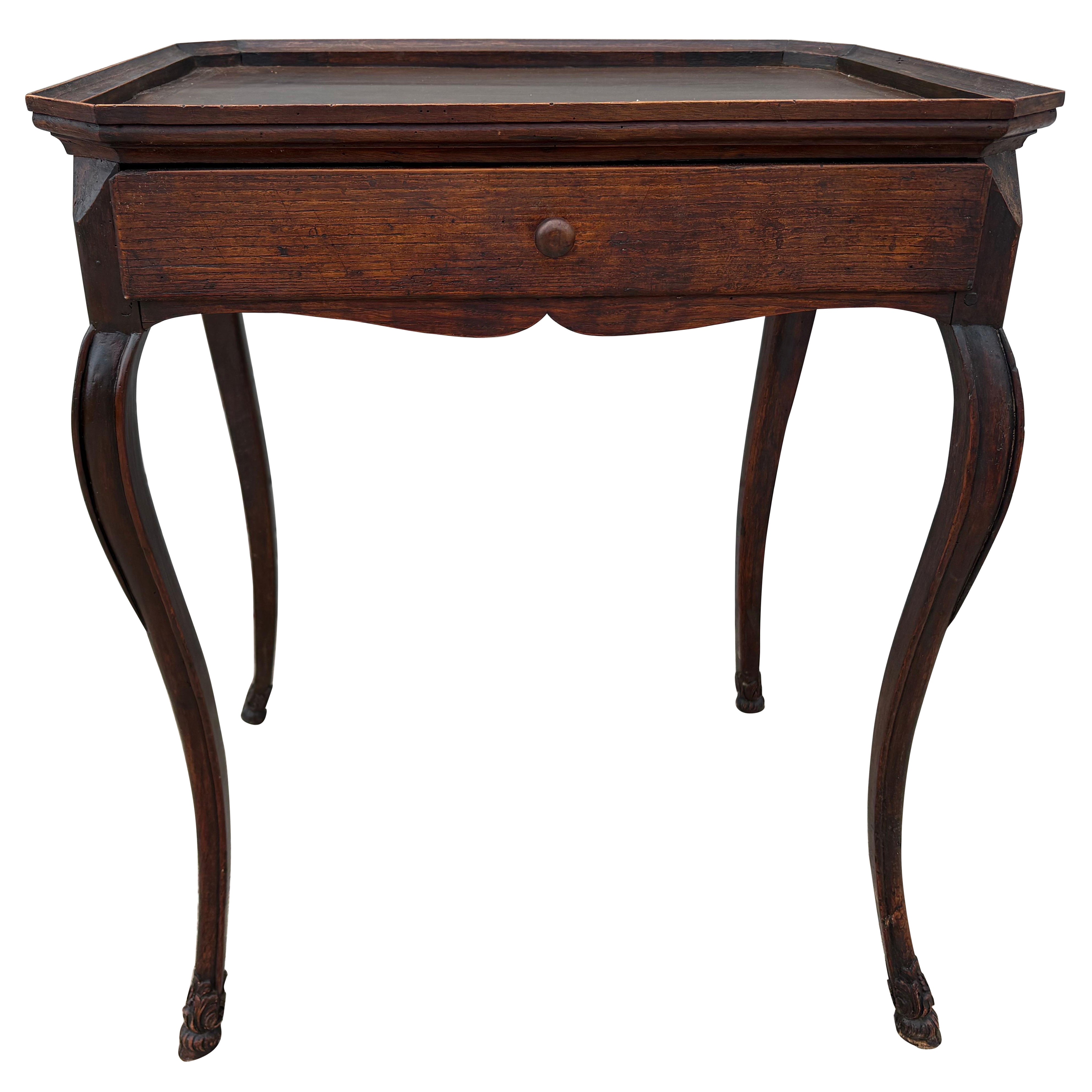 Französischer Louis XV-Tisch aus dem 18.