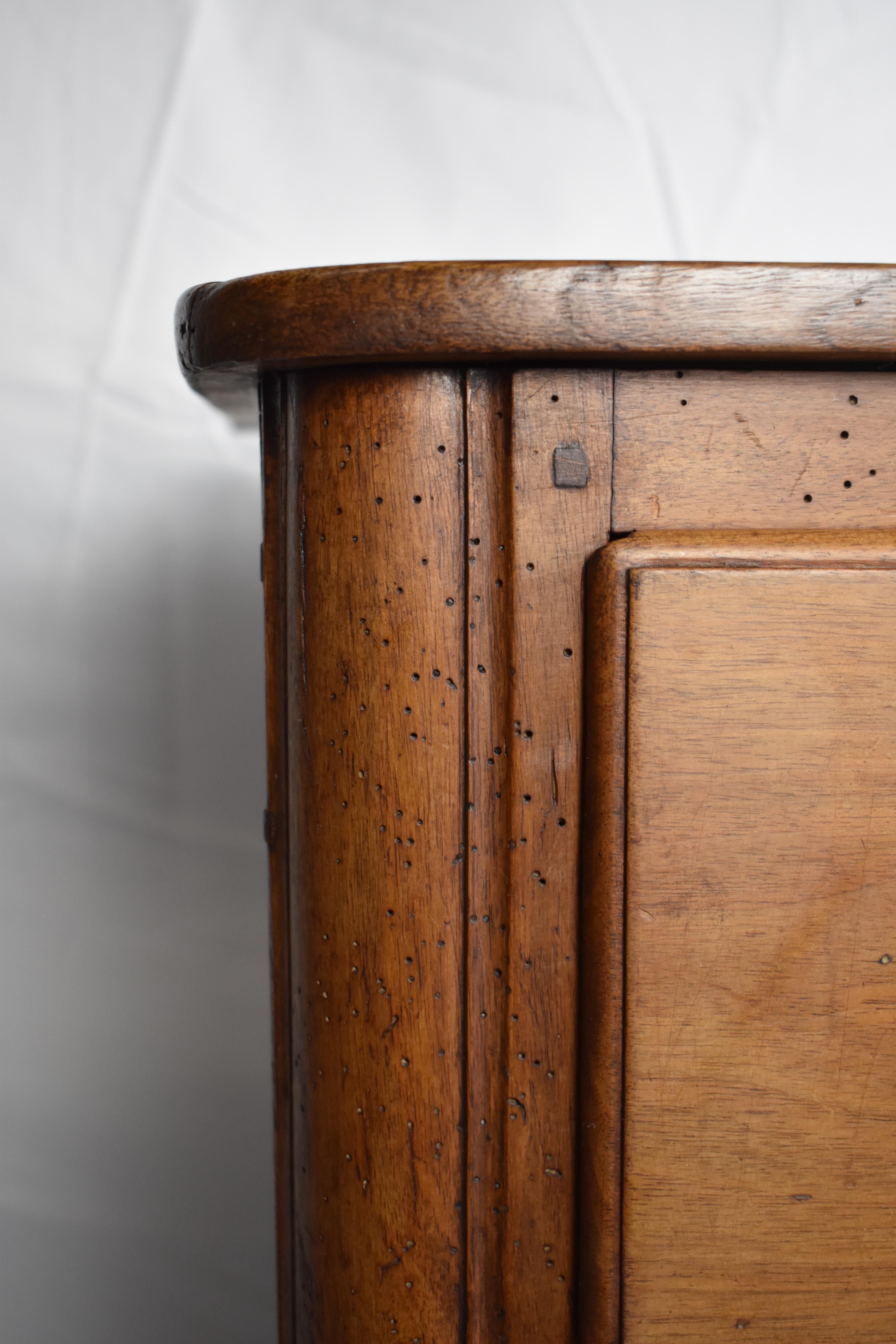 18th Century, French, Louis XV Walnut Commode 6