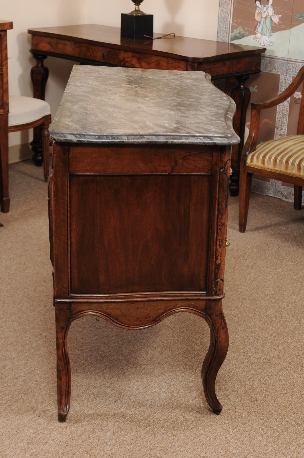 18th Century French Louis XV Walnut Commode with Grey Marble Top For Sale 5