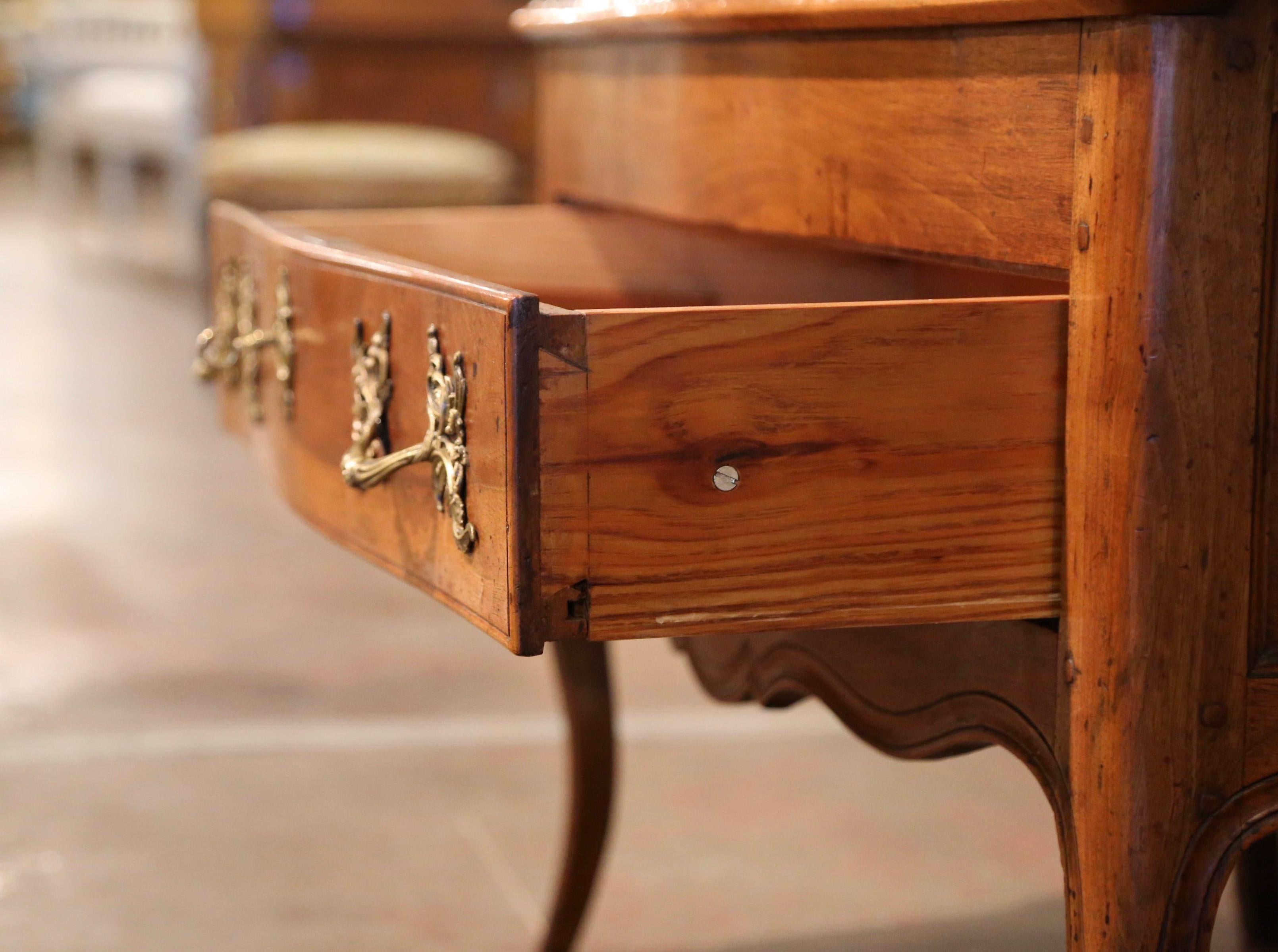 18th Century French Louis XV Walnut Desk Secretary from Provence For Sale 8
