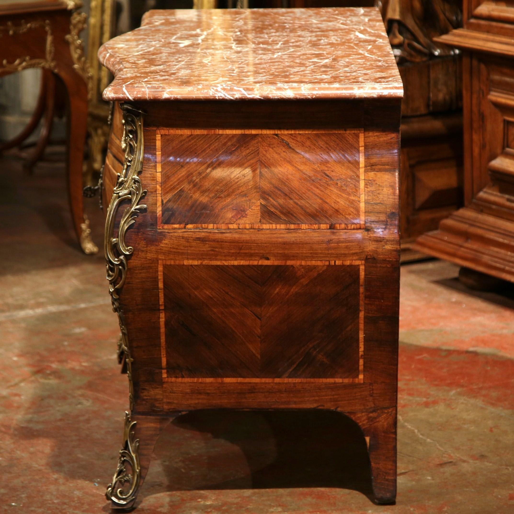 18th Century French Louis XV Walnut Inlay Bombe Chest of Drawers with Marble Top For Sale 4
