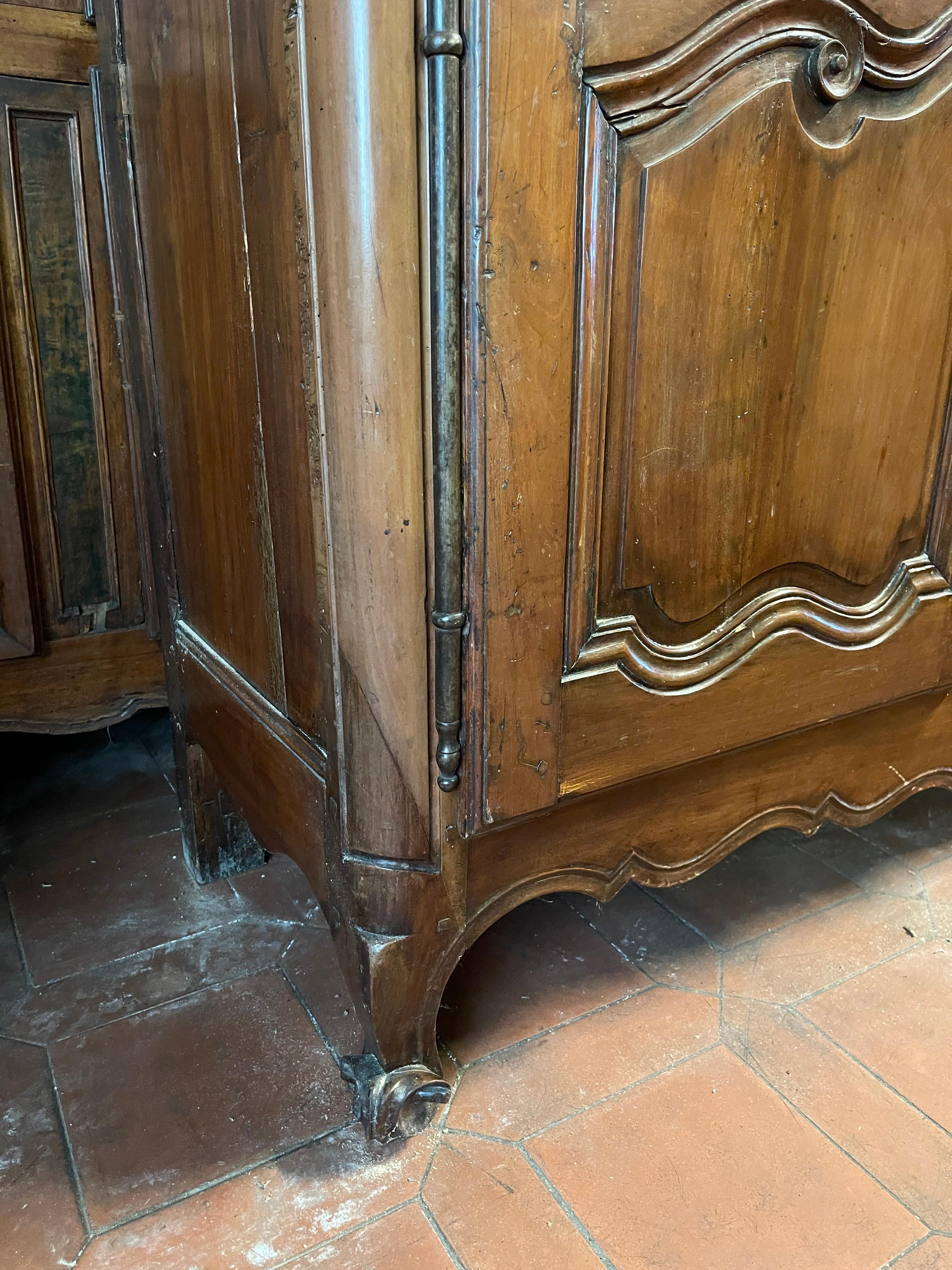 18th Century French Louis XV Walnut Provenza Sideboards Credenzas 1800 3