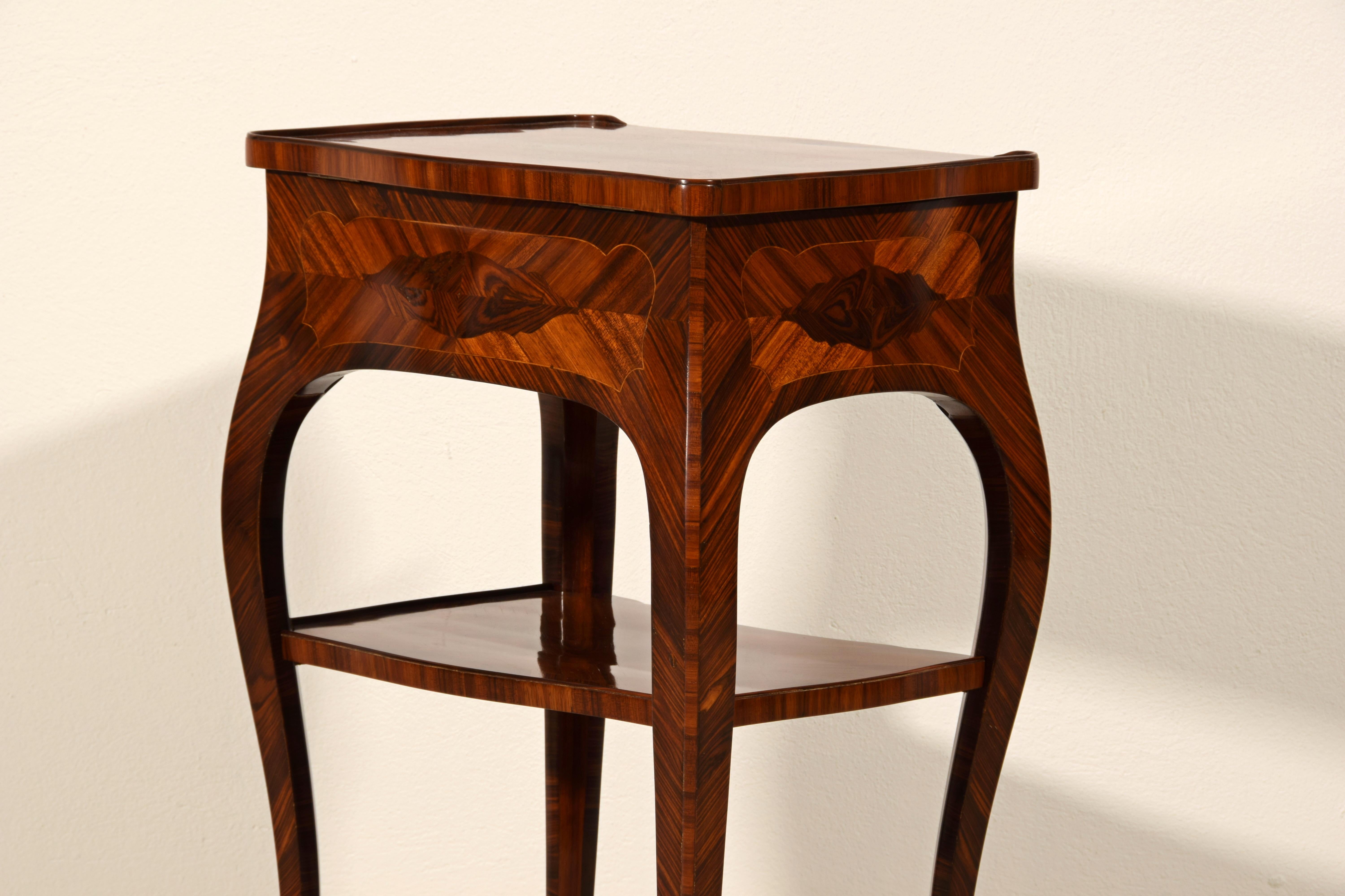 Table de centre en bois Louis XV, XVIIIe siècle, France en vente 9