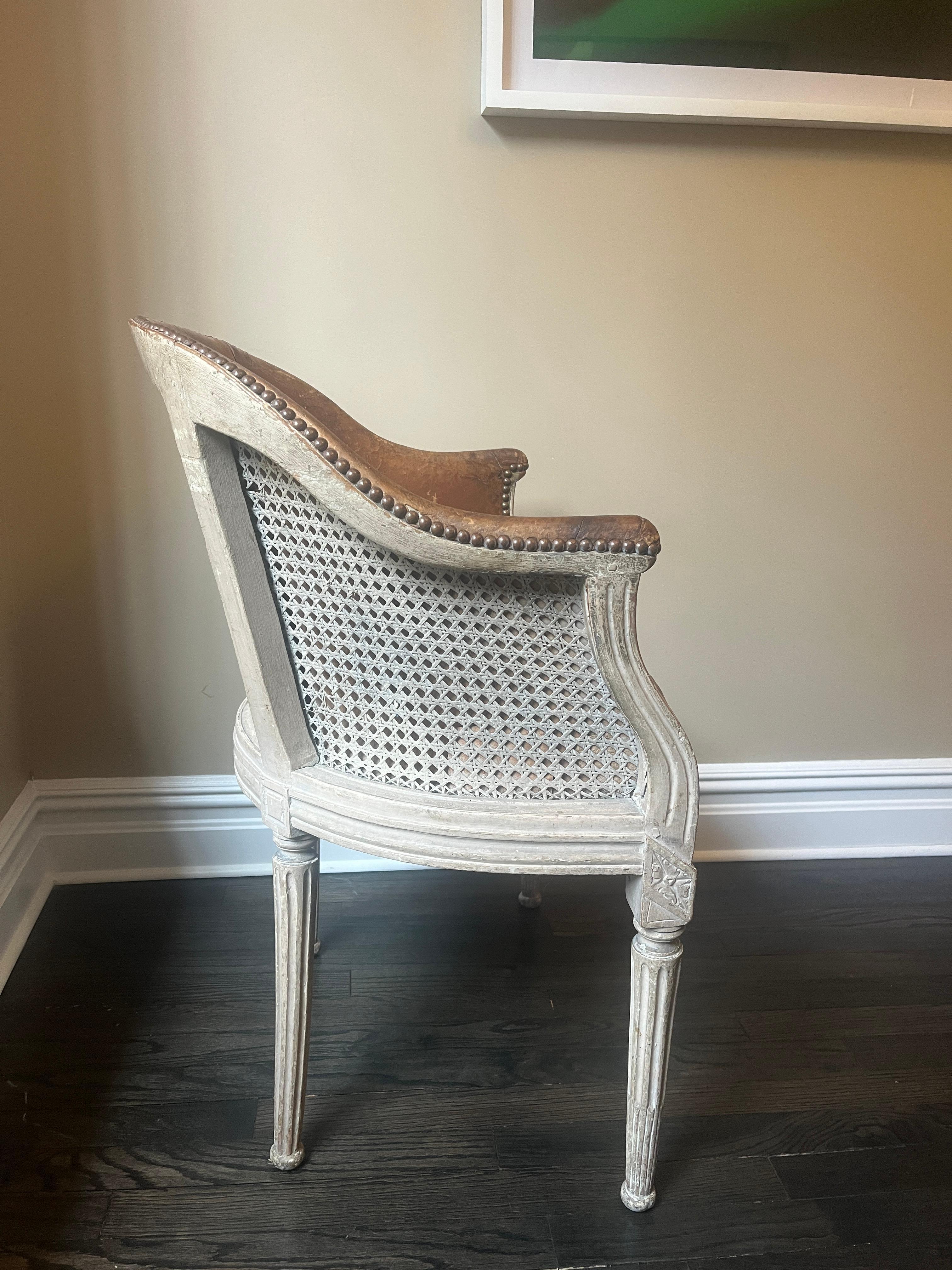 18th Century and Earlier 18th Century French Louis XVI Brown Leather Bergère Chair For Sale