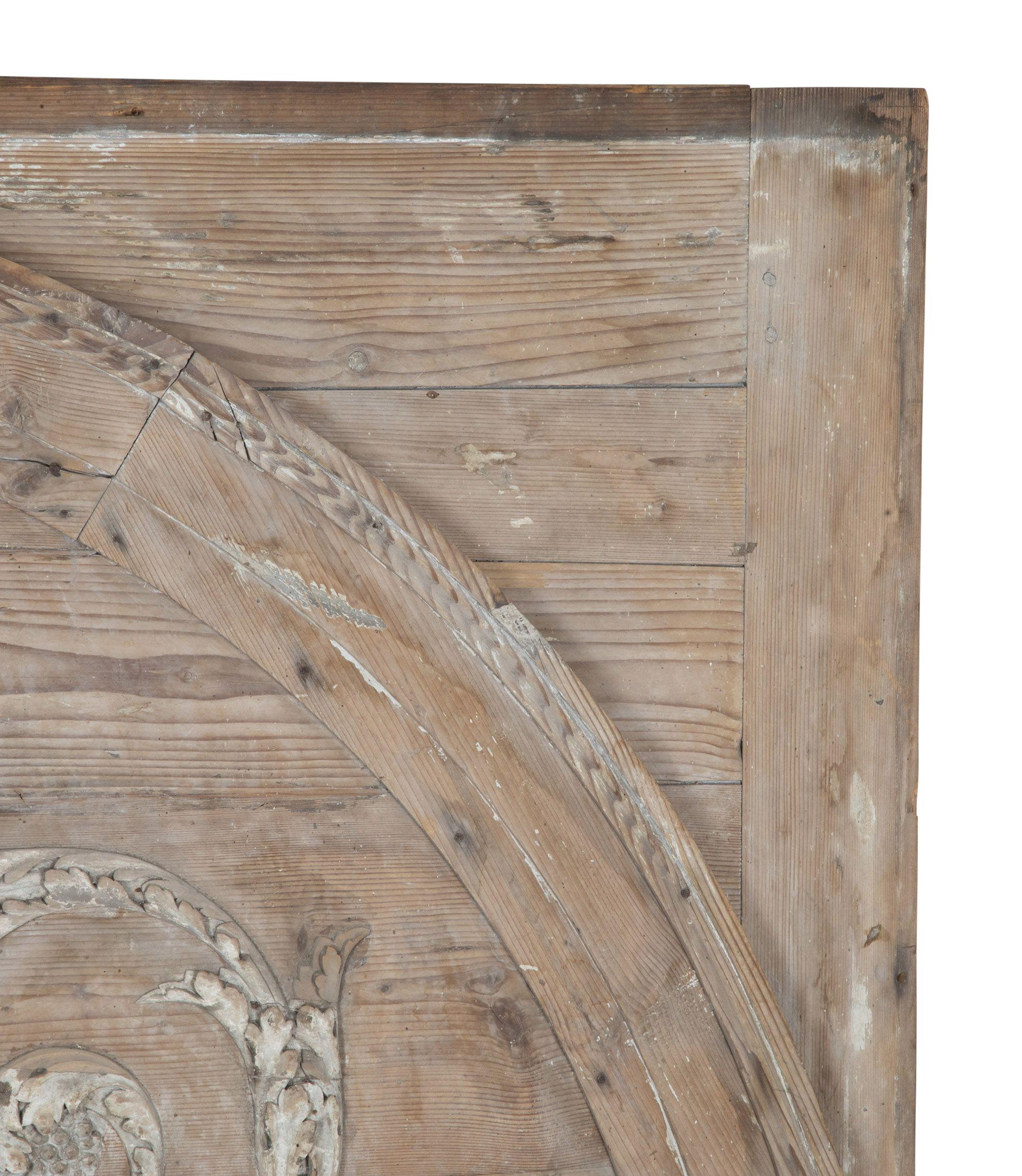 18. Jahrhundert Französisch Louis XVI geschnitzt Kiefer Panel (Geschnitzt) im Angebot