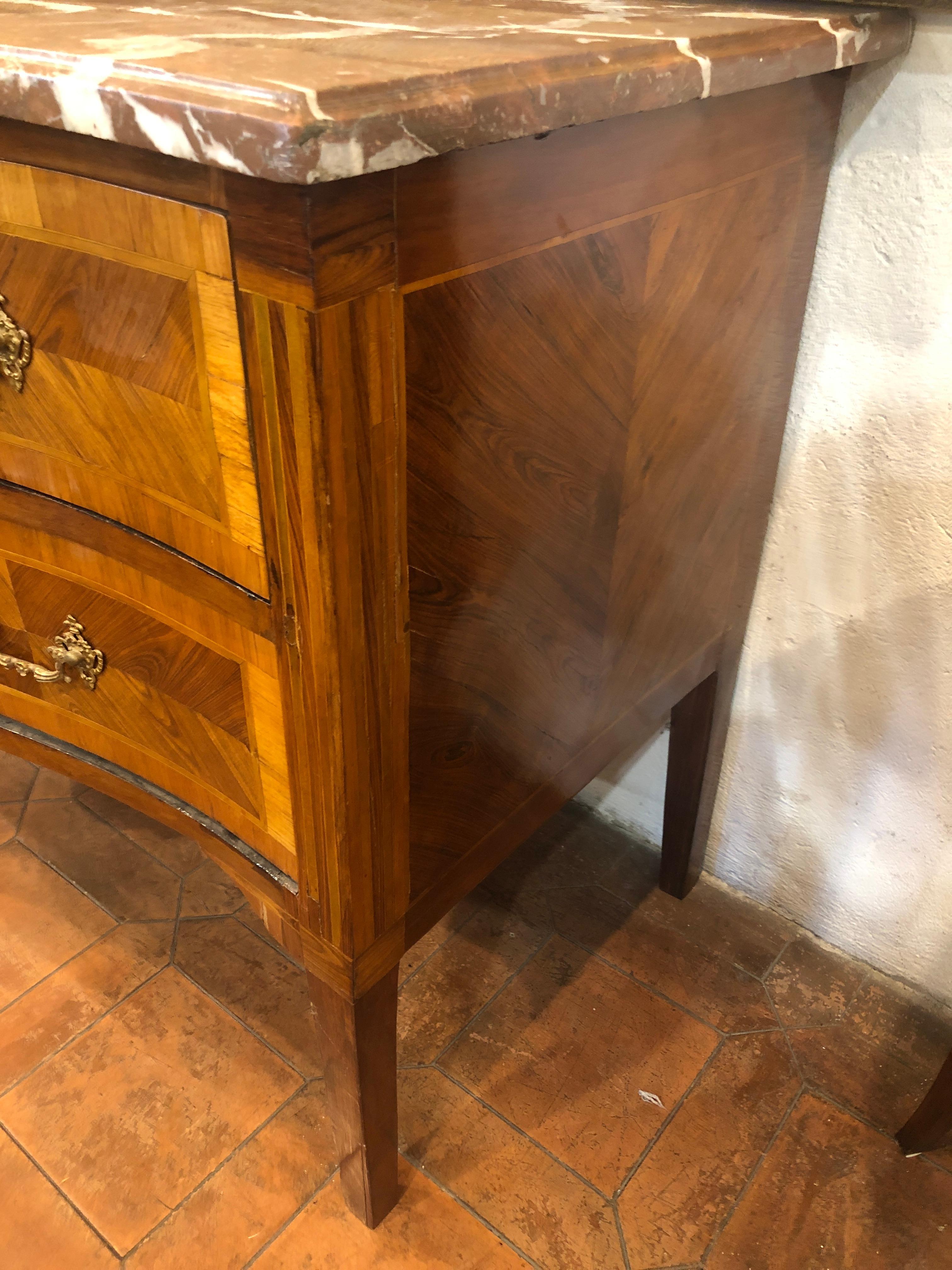 Kingwood 18th Century French Louis XVI Chest of Drawers, 1790s