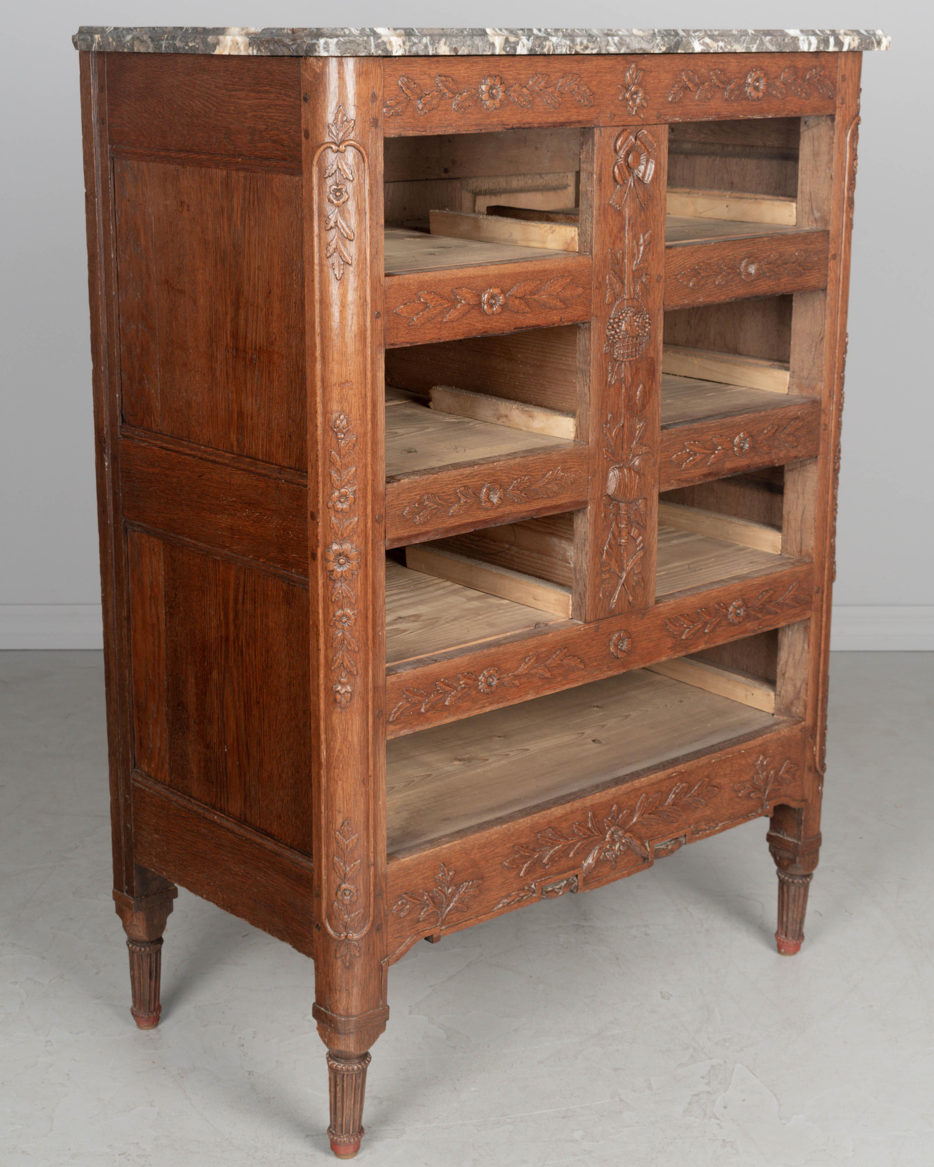 Französische Louis-XVI-Kommode aus dem Elsass aus dem 18. Jahrhundert im Angebot 4