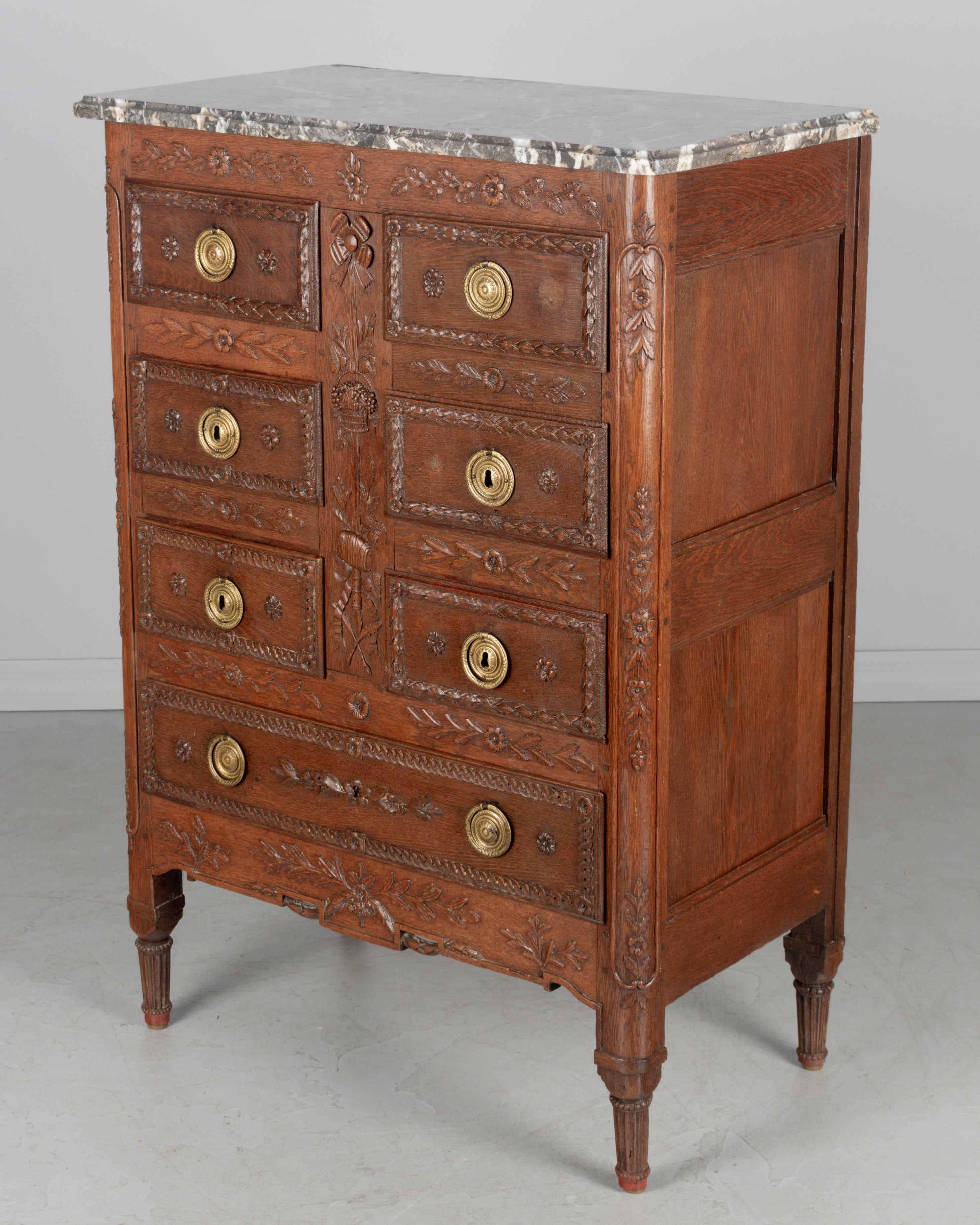 Französische Louis-XVI-Kommode aus dem Elsass aus dem 18. Jahrhundert (Louis XVI.) im Angebot