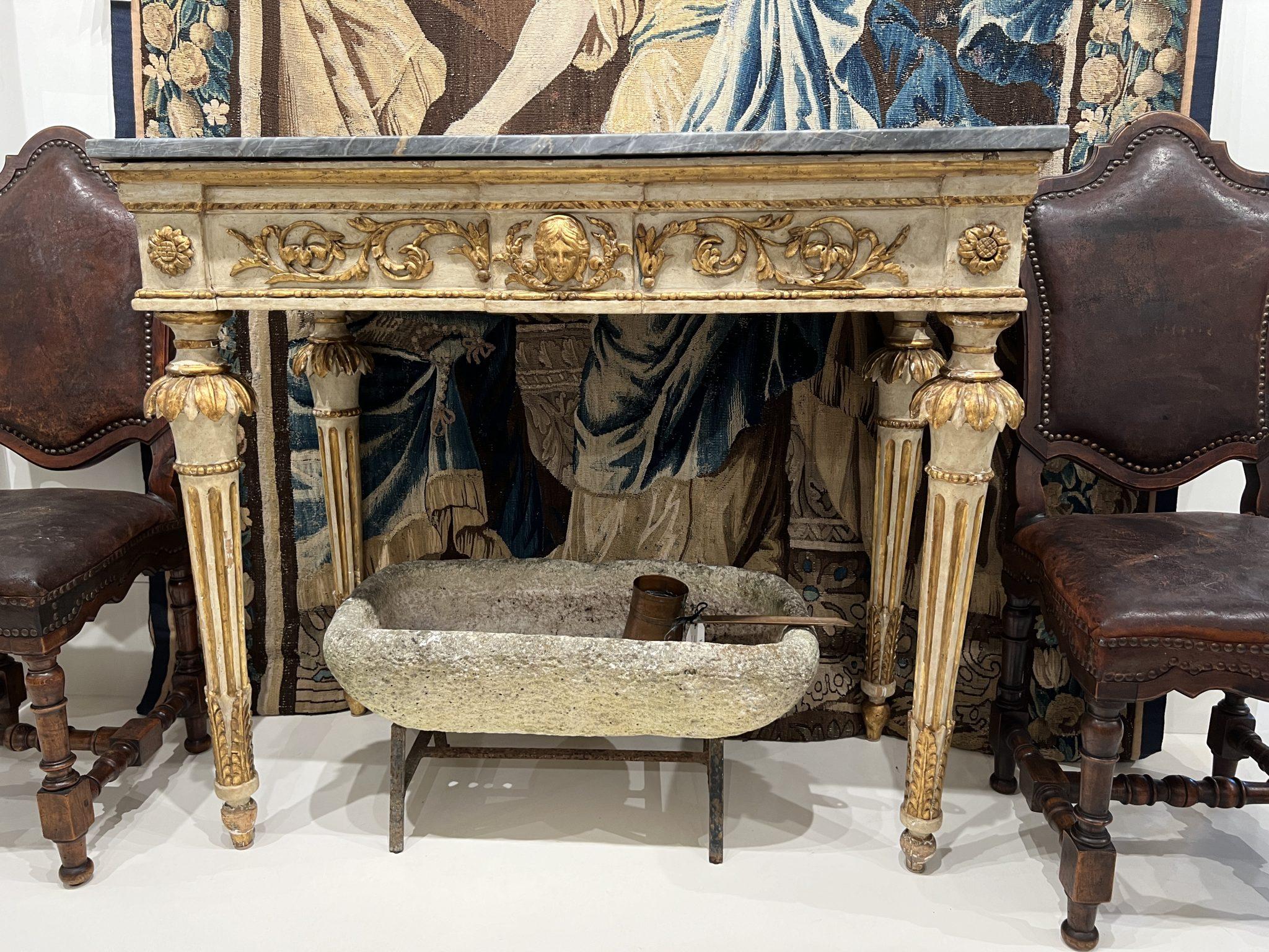 18th Century French Louis XVI console with Original Grey Marble For Sale 1