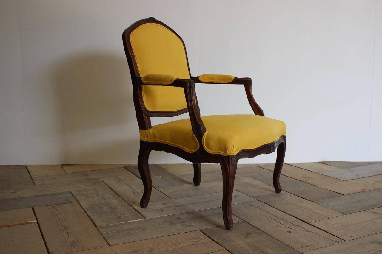 18th Century French Louis XVI Fauteuil In Excellent Condition In Gloucestershire, GB