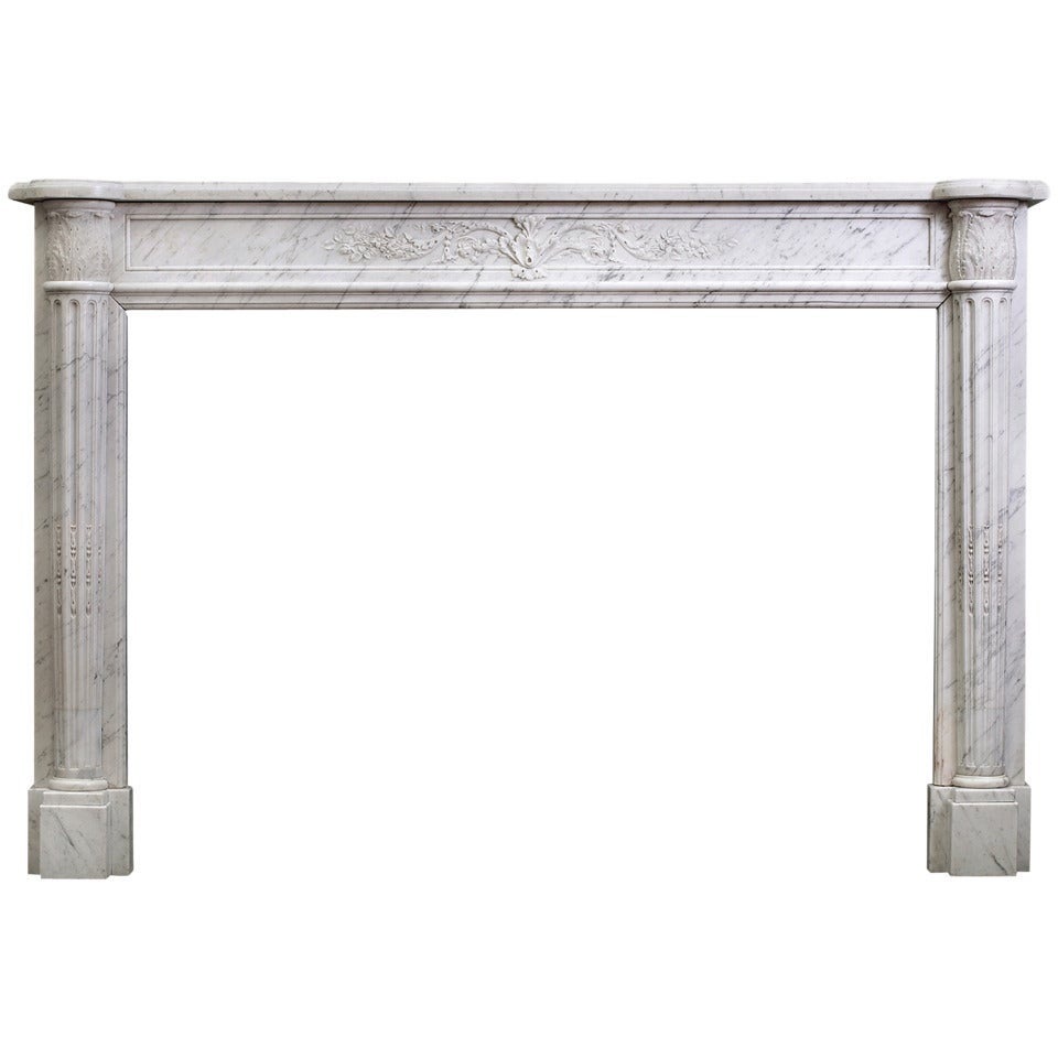 18th Century French Louis XVI Fireplace Mantel in Veined Statuary Marble For Sale