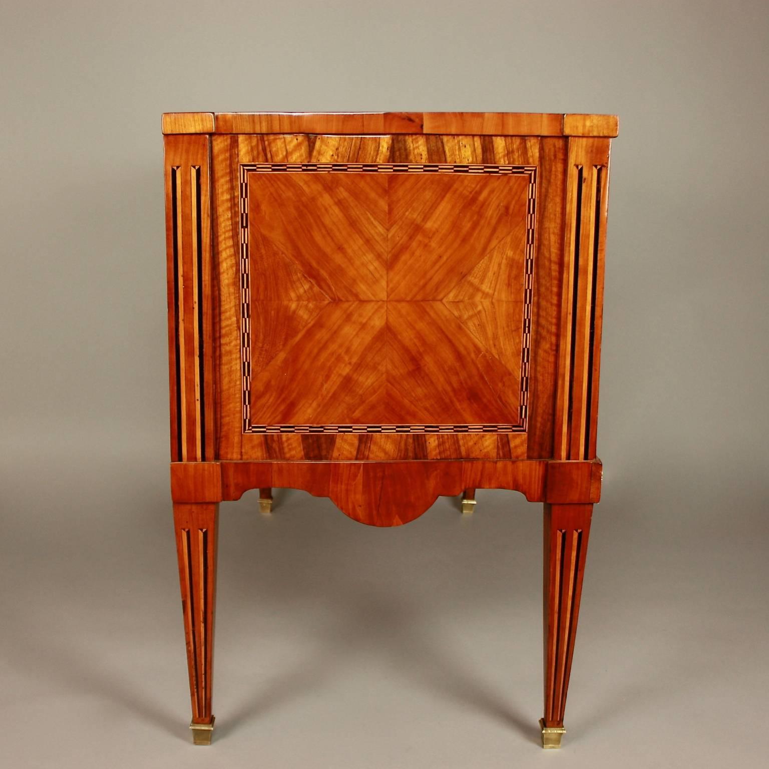 18th Century French Louis XVI Gilt-Bronze Mounted Geometrical Marquetry Commode For Sale 3