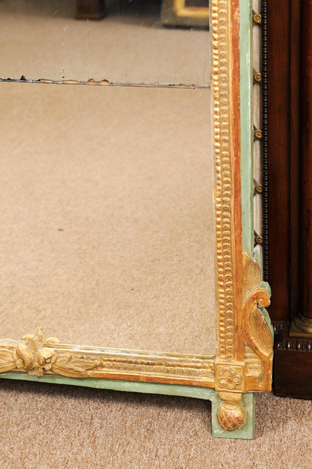 18th Century French Louis XVI Green Painted and Parcel Gilt Mirror For Sale 6