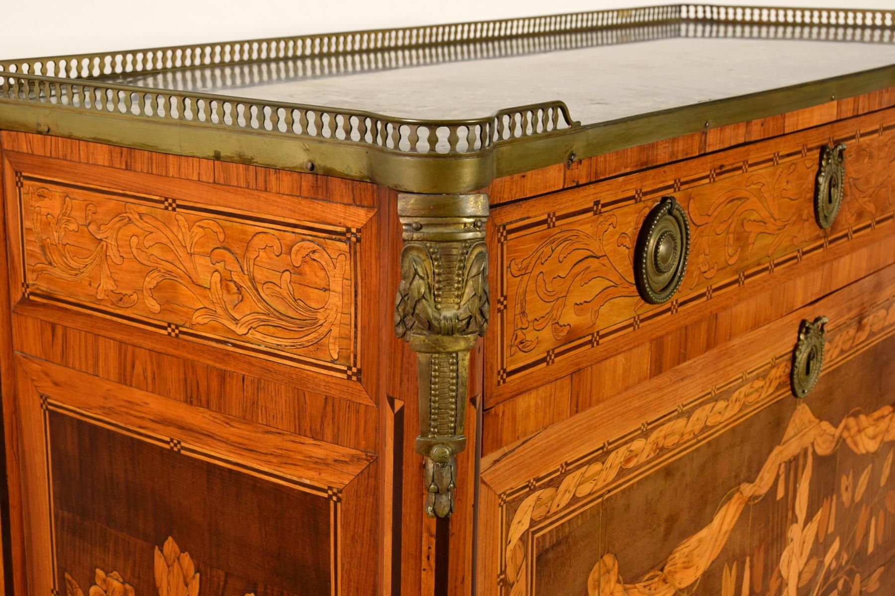 18th Century, French Louis XVI Inlaid Wood Secretaire with Marble Top For Sale 10