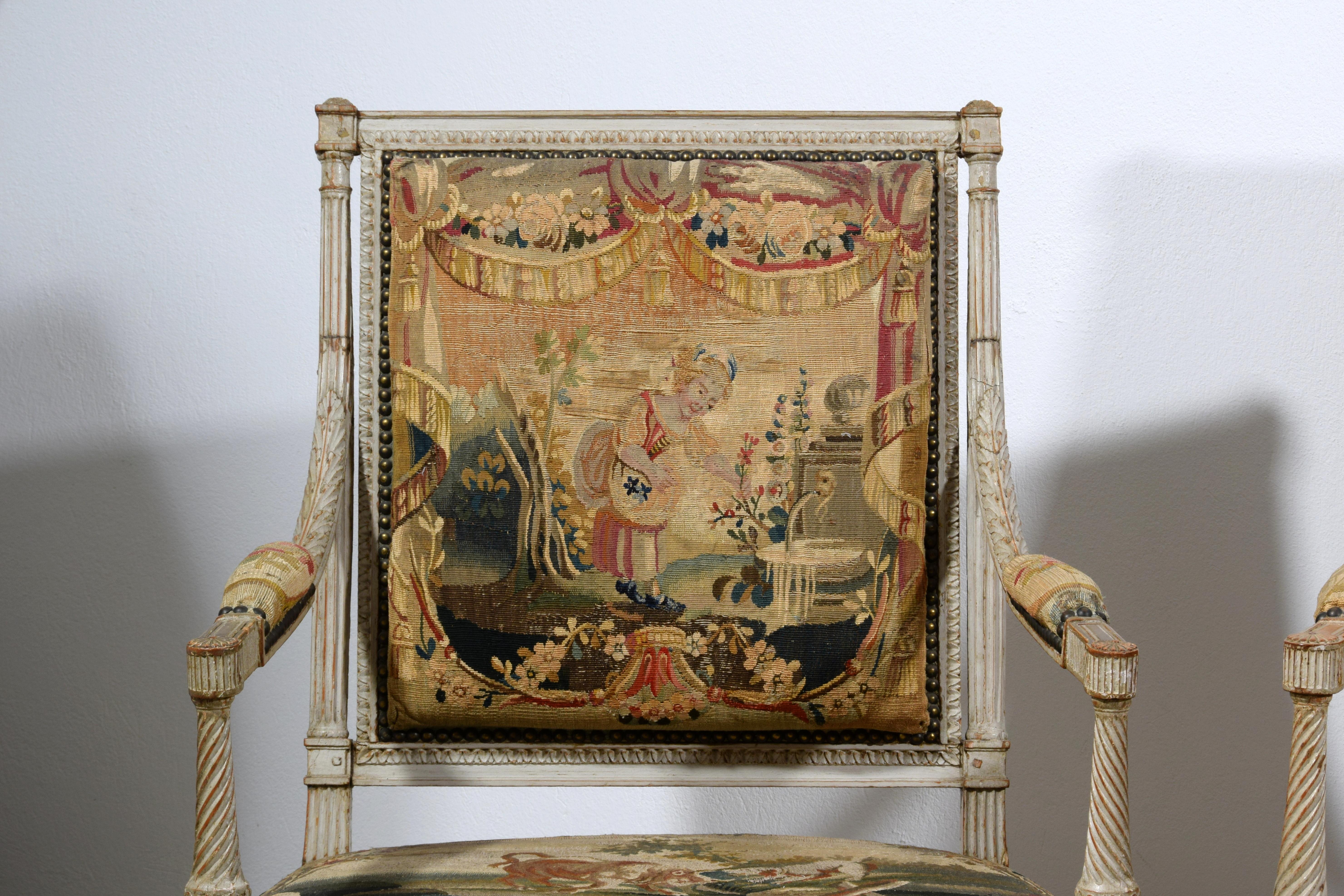 Meubles de sièges Louis XVI en bois laqué du 18ème siècle, tapisserie d'Aubusson en vente 5