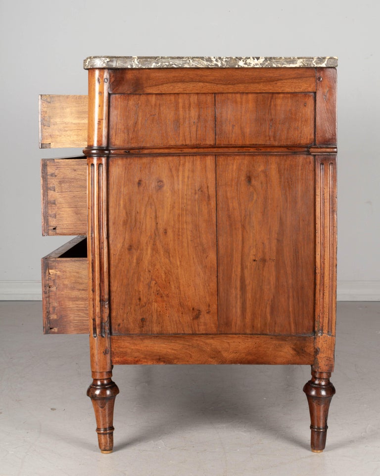 18th Century French Louis XVI Marble Top Commode For Sale 2