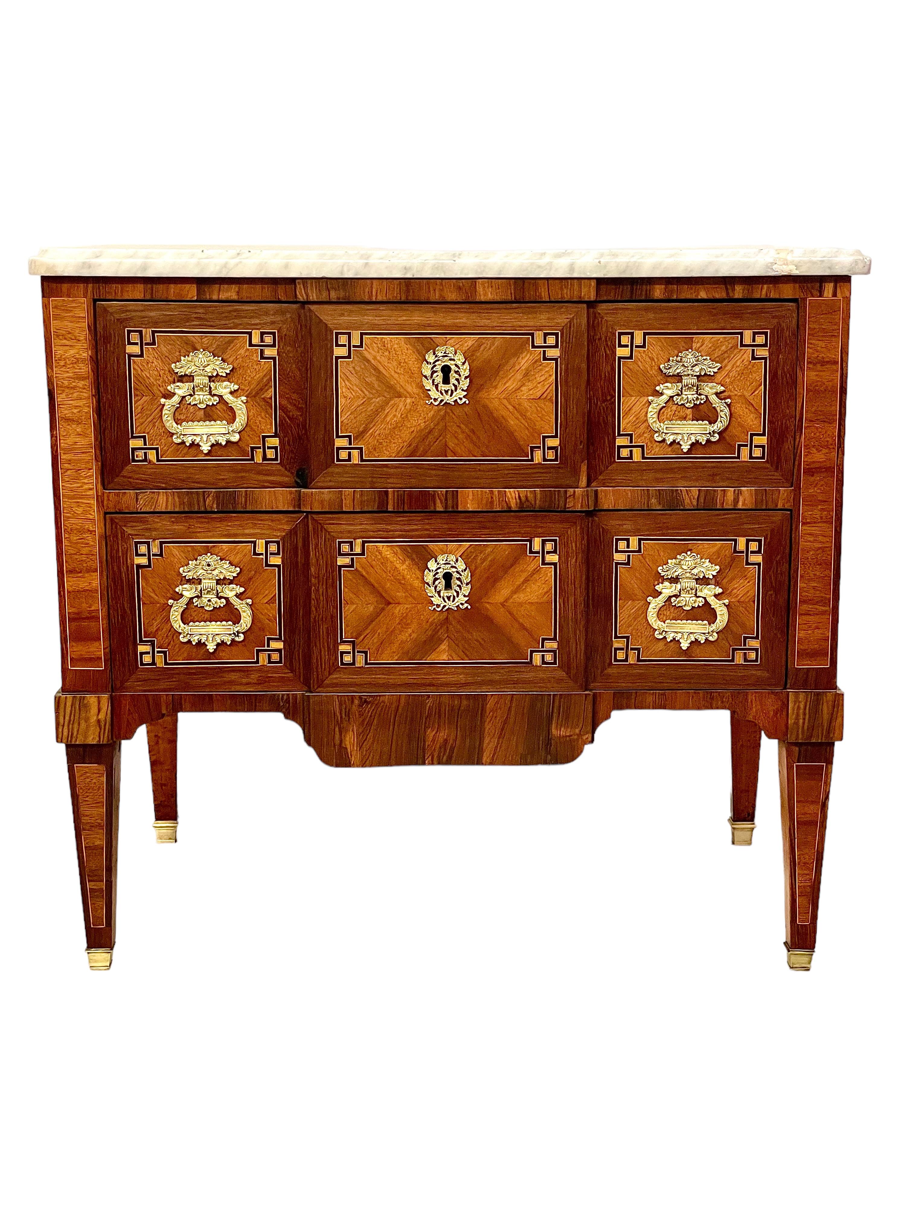18th Century French Louis XVI Marquetry Commode For Sale 5