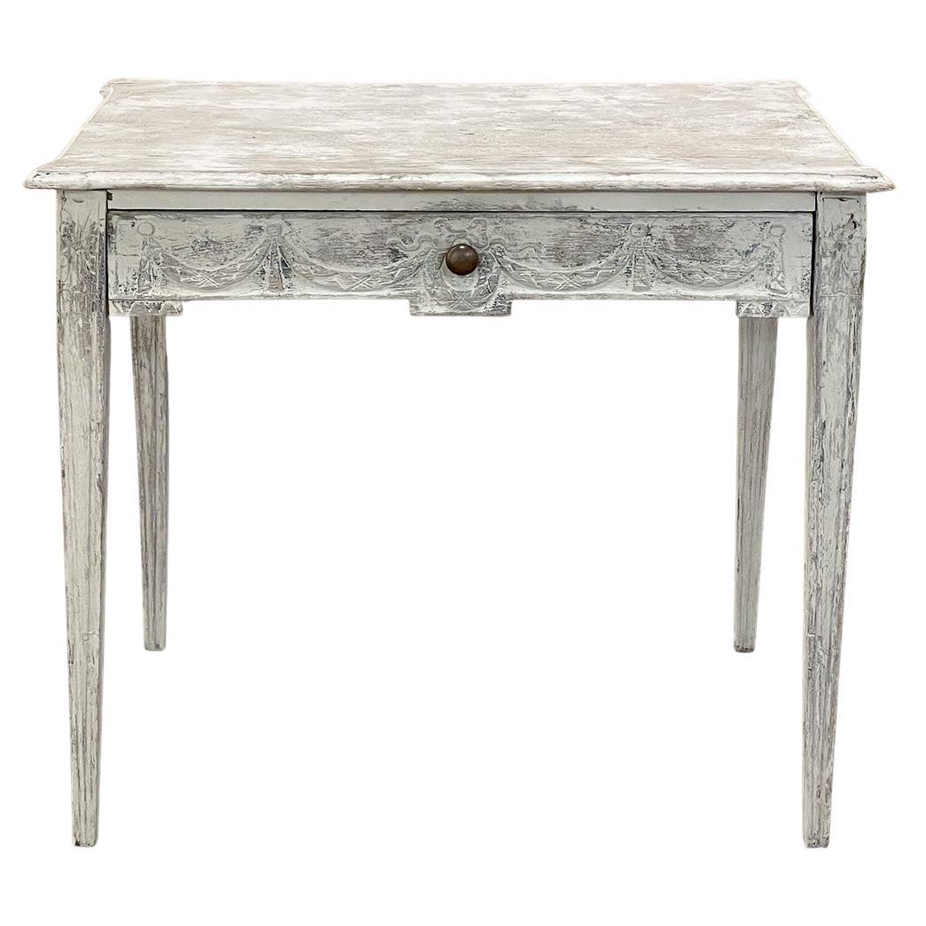 18th Century French Louis XVI Neoclassical Painted End Table For Sale